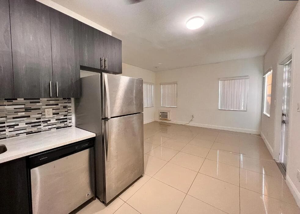 950 Lake Wyman Road A, Boca Raton, FL 33431 — photo 4 of 7