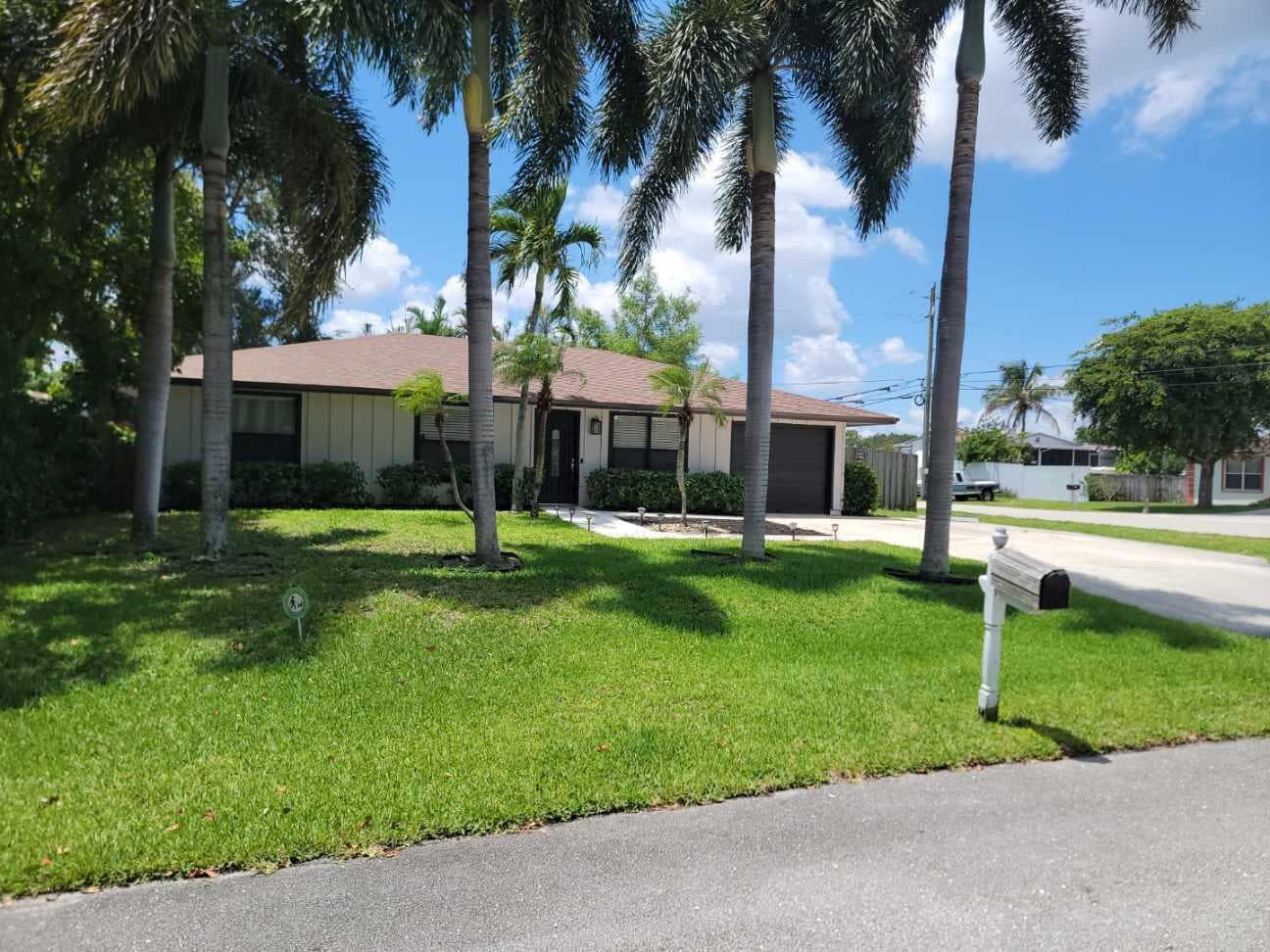 3390 Artesian Drive, Lake Worth, FL 33462 — photo 2 of 27