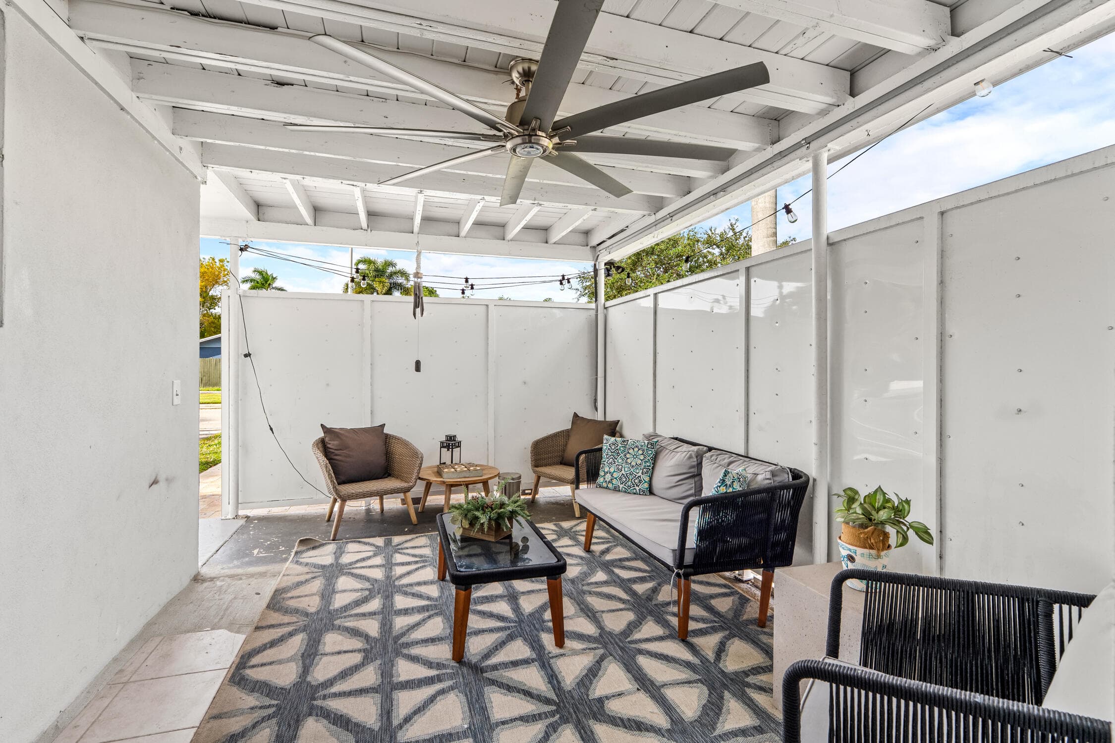1508 NE 15th Avenue, Fort Lauderdale, FL 33304 — photo 21 of 23