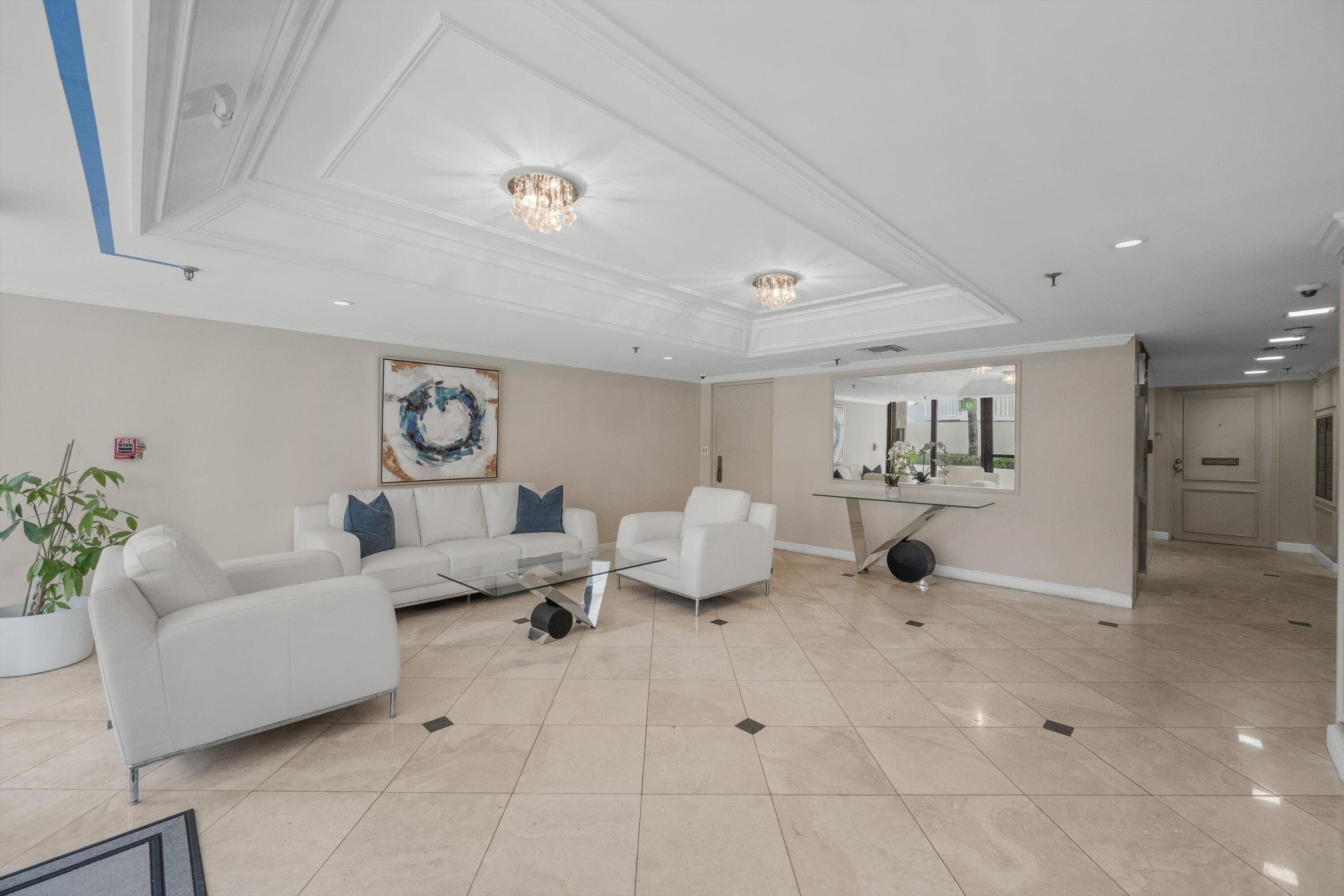 4000 S Ocean Boulevard 104, South Palm Beach, FL 33480 — photo 5 of 39