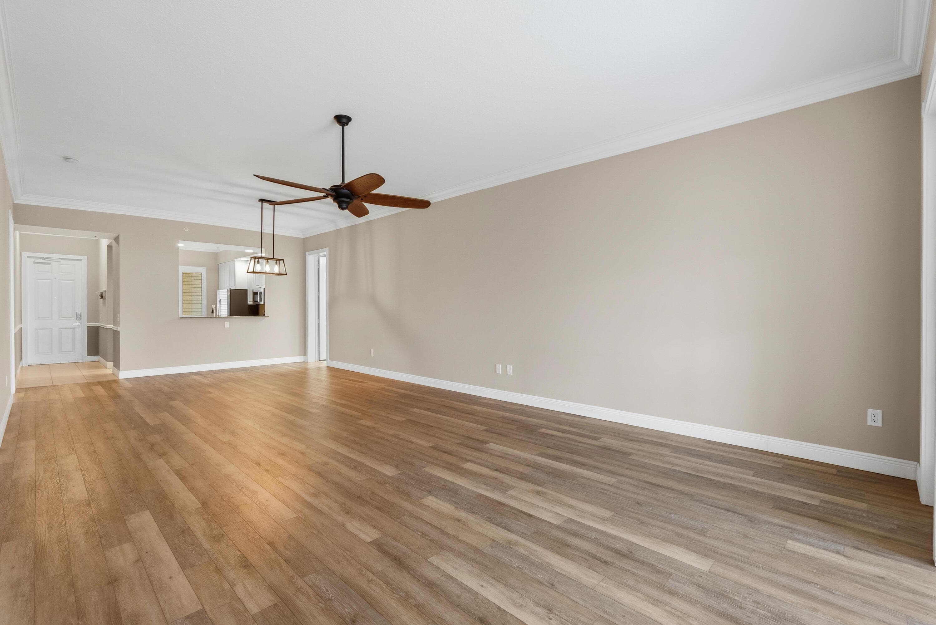 24 Harbour Isle Drive W 106, Fort Pierce, FL 34949 — photo 14 of 46