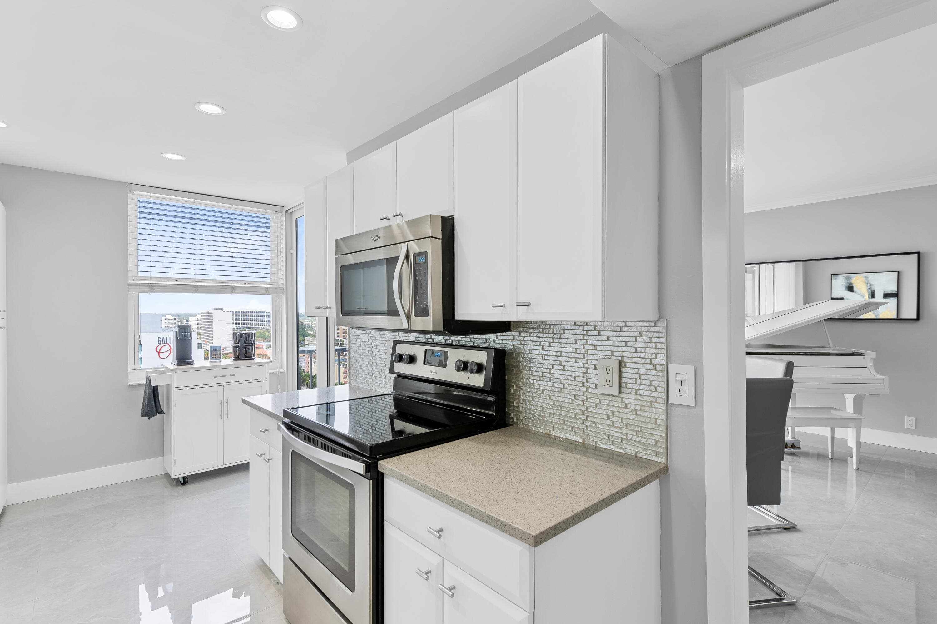2800 E Sunrise Boulevard 19d, Fort Lauderdale, FL 33304 — photo 22 of 51