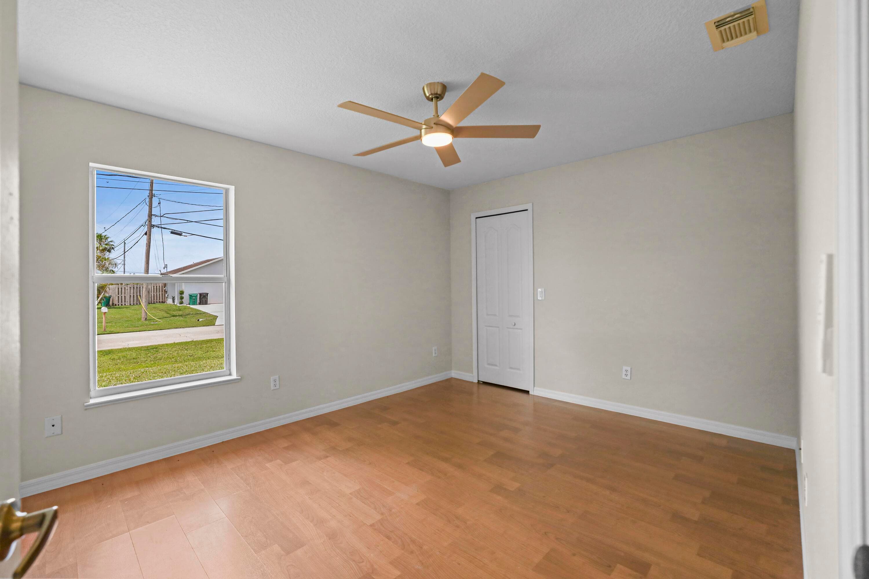 2001 SW Salvatierra Boulevard, Port St. Lucie, FL 34987 — photo 21 of 28