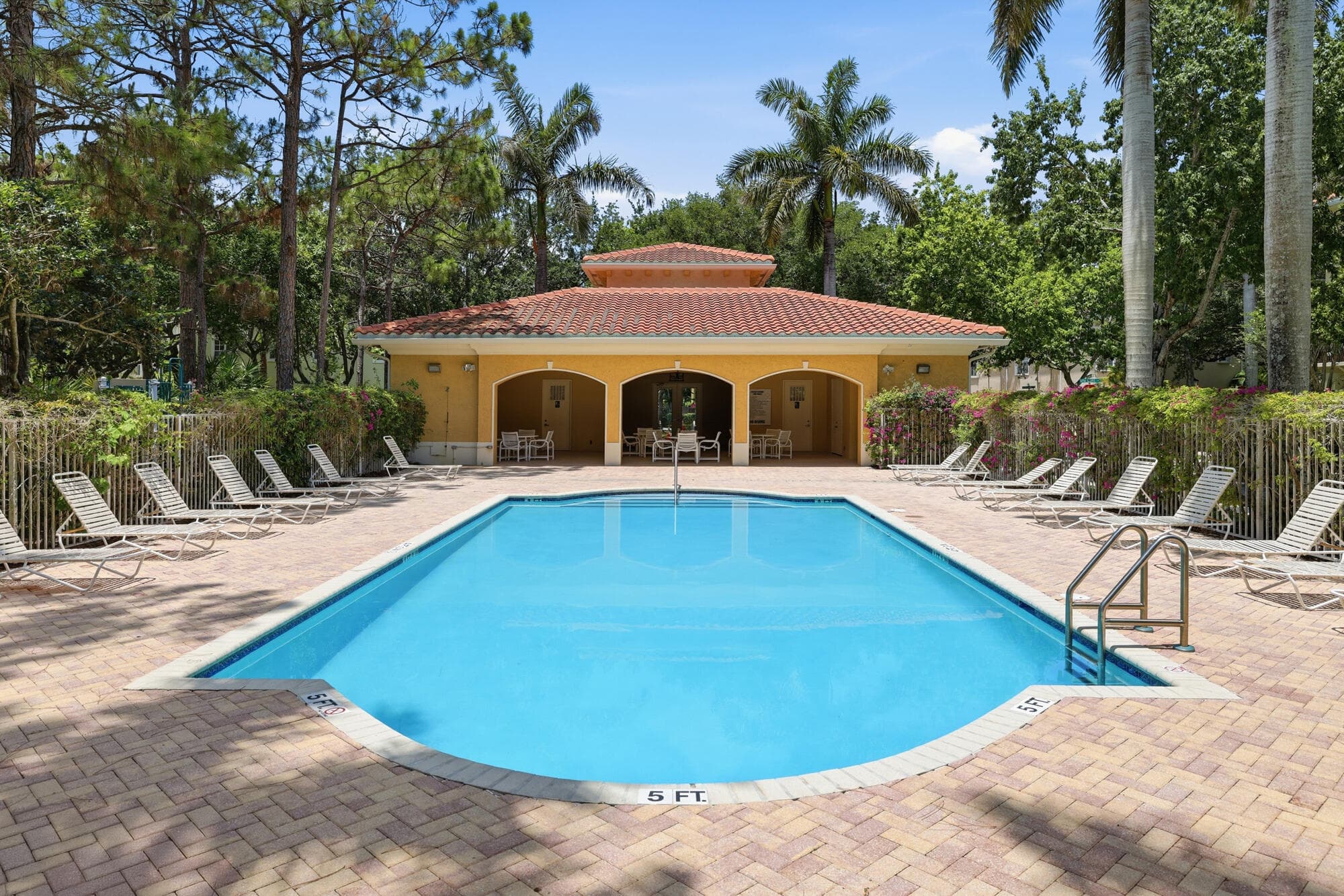 135 W Indian Crossing Circle, Jupiter, FL 33458 — photo 36 of 45