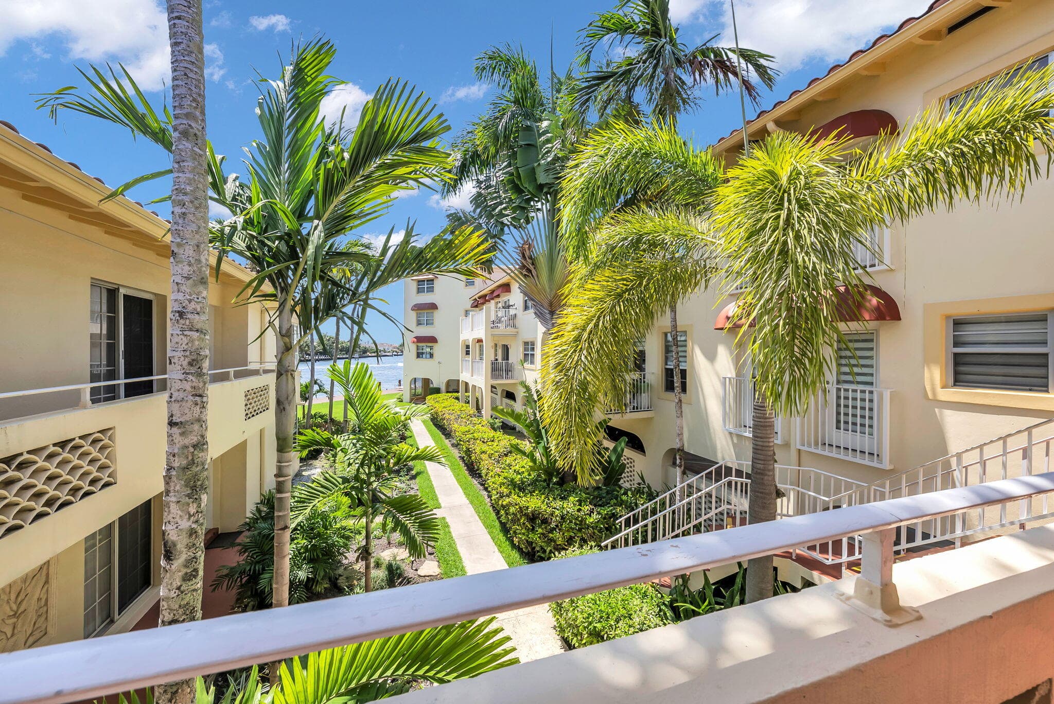 341 N Birch Road Unit 206, Fort Lauderdale, FL 33304 — photo 9 of 29