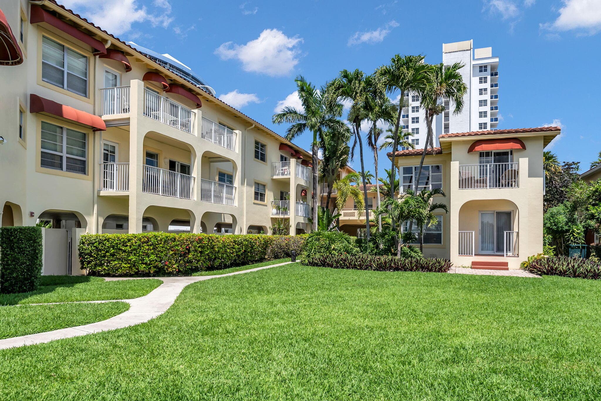 341 N Birch Road Unit 206, Fort Lauderdale, FL 33304 — photo 19 of 29