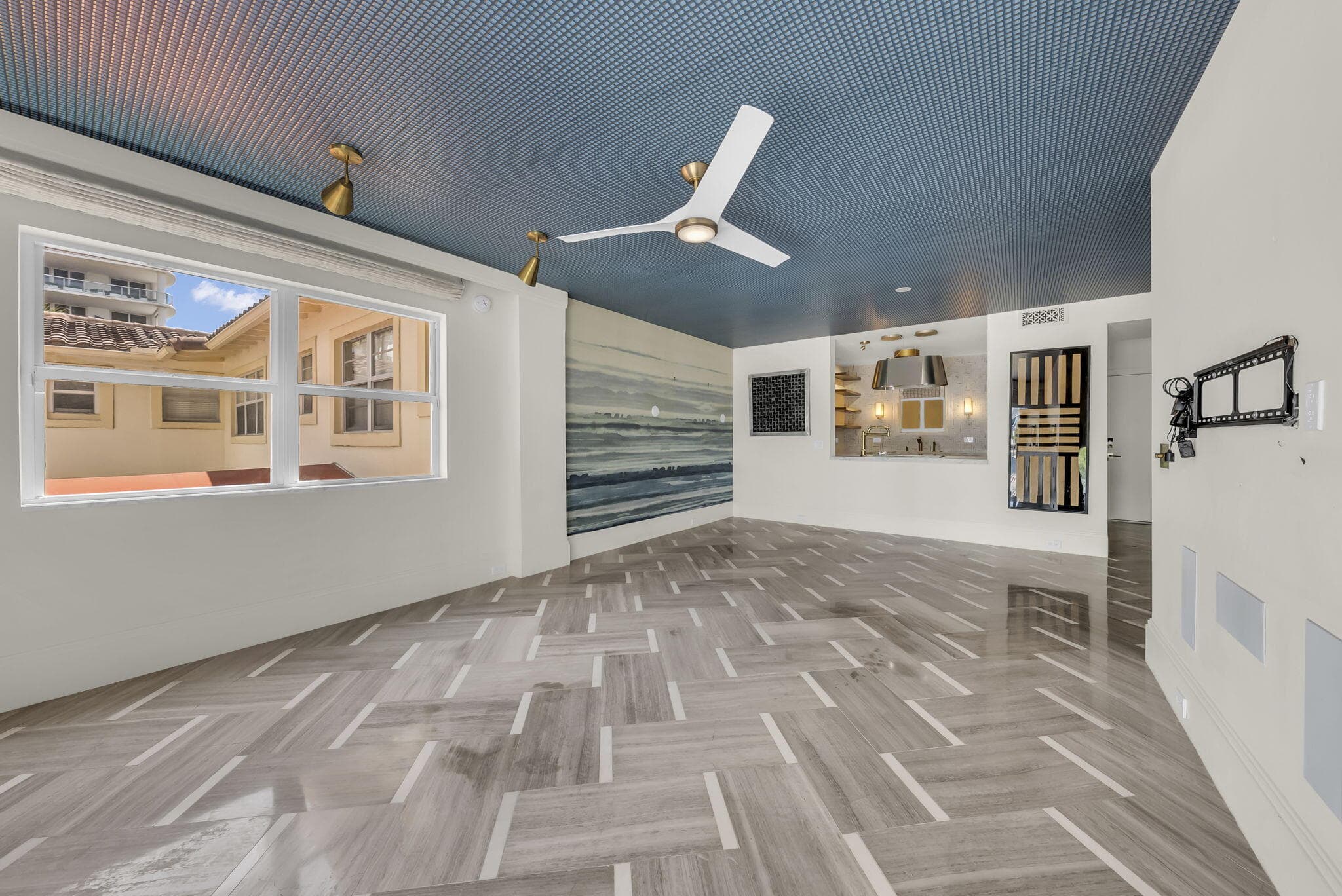 341 N Birch Road Unit 206, Fort Lauderdale, FL 33304 — photo 28 of 29