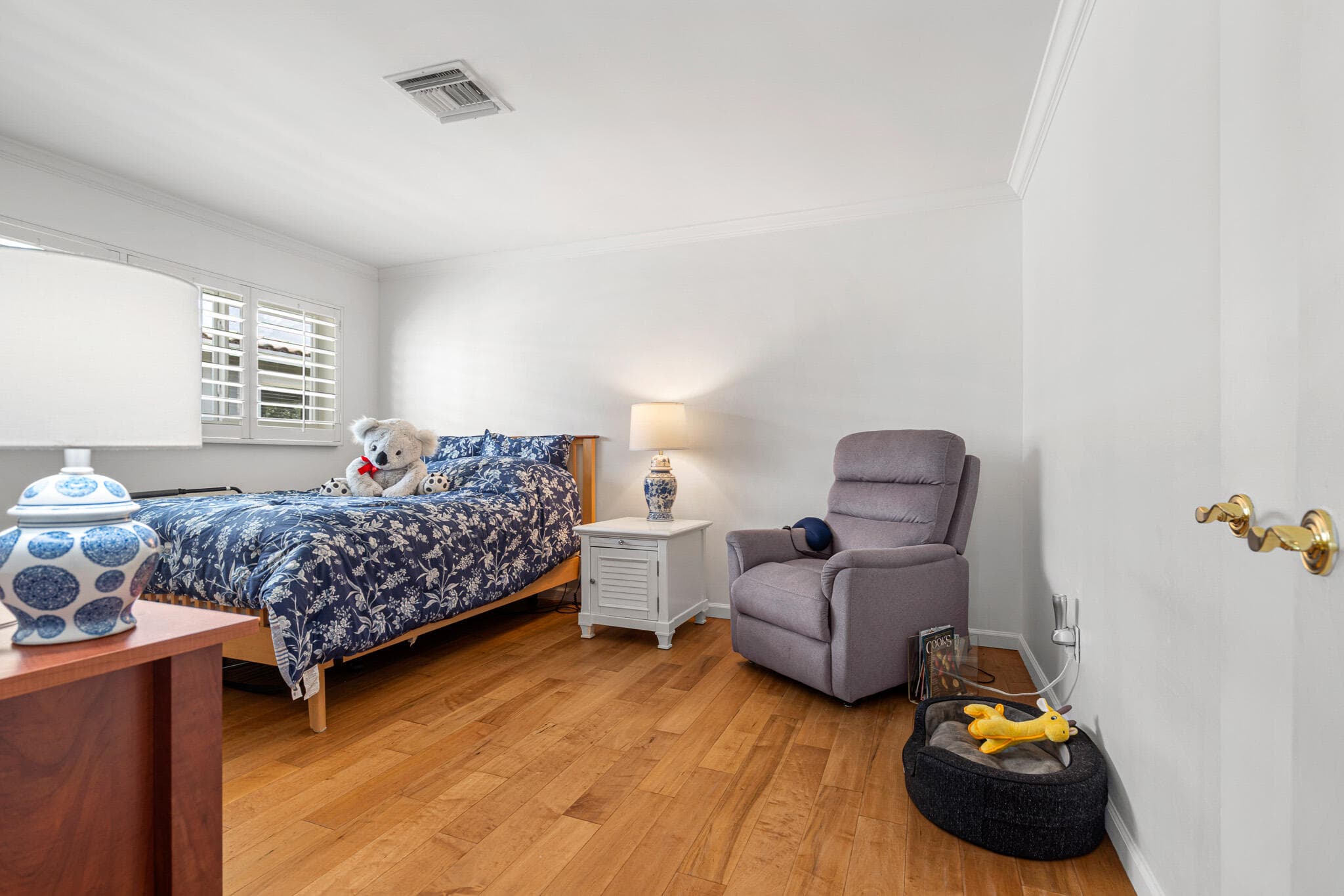 2110 NE 55th Street, Fort Lauderdale, FL 33308 — photo 9 of 49