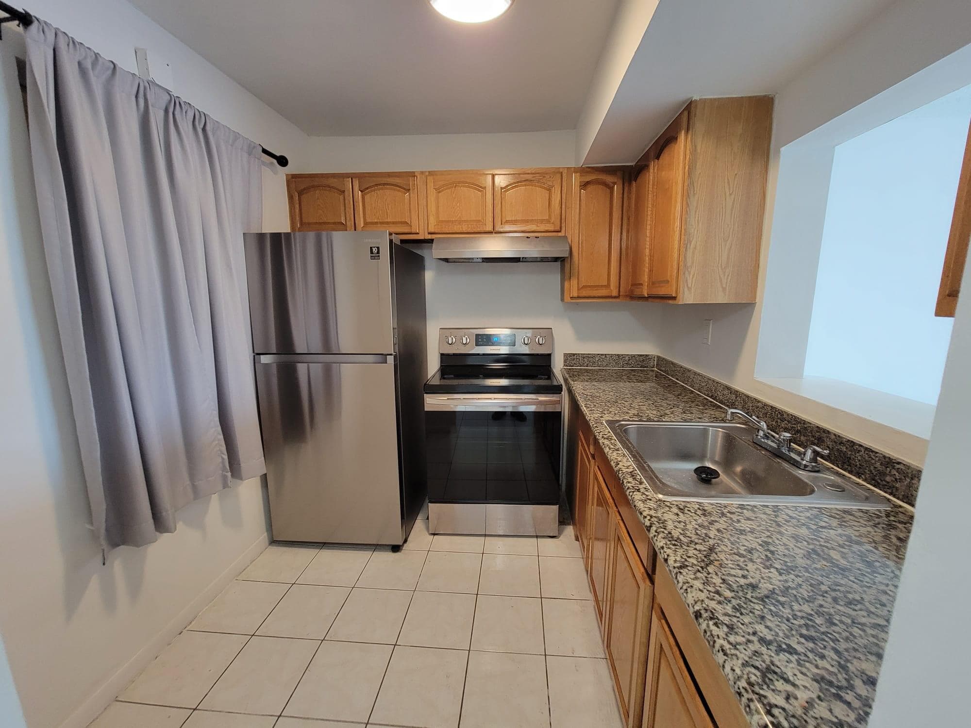 3700 NW 21st Street 203, Lauderdale Lakes, FL 33311 — photo 2 of 12
