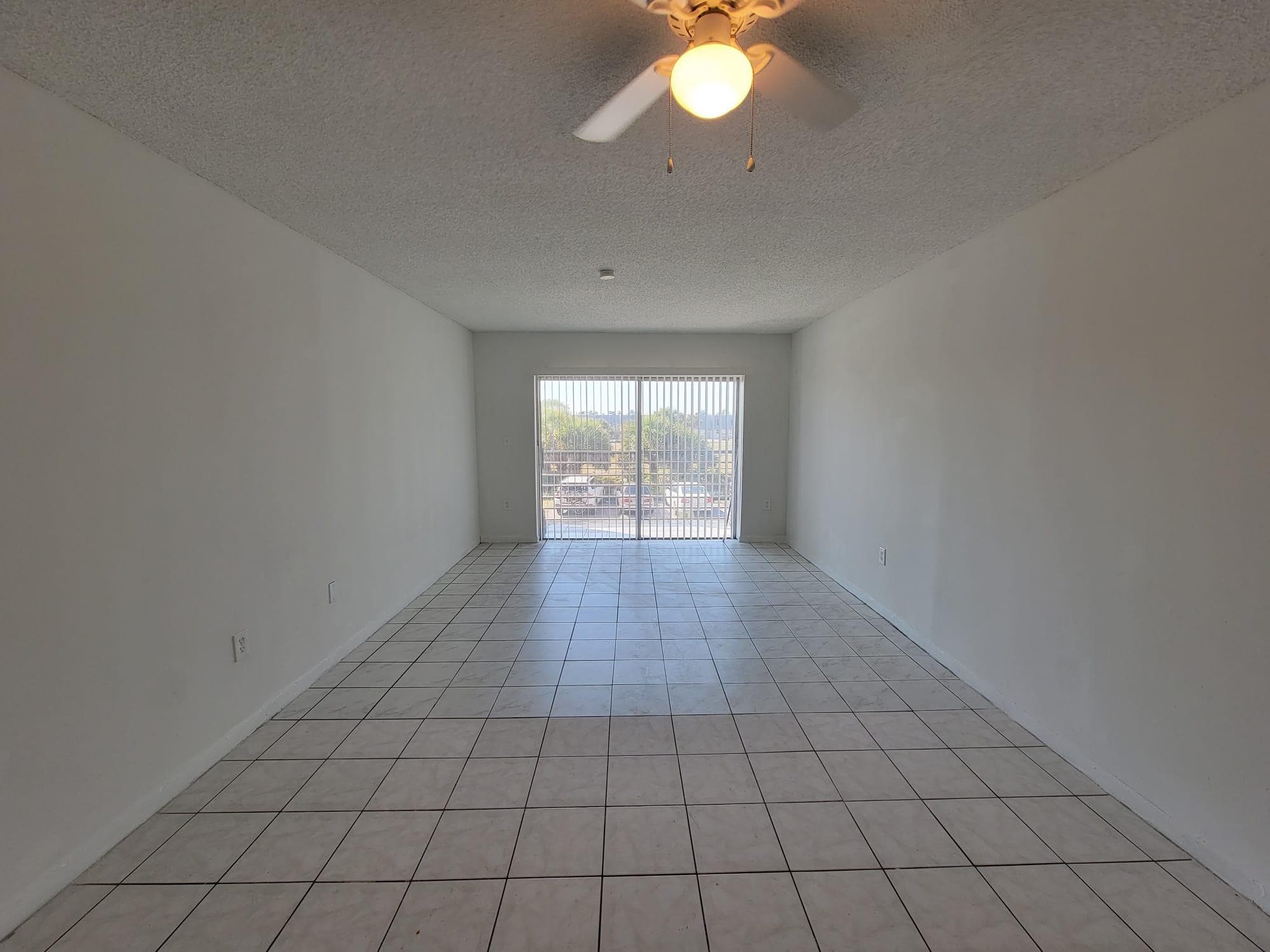 3700 NW 21st Street 203, Lauderdale Lakes, FL 33311 — photo 4 of 12