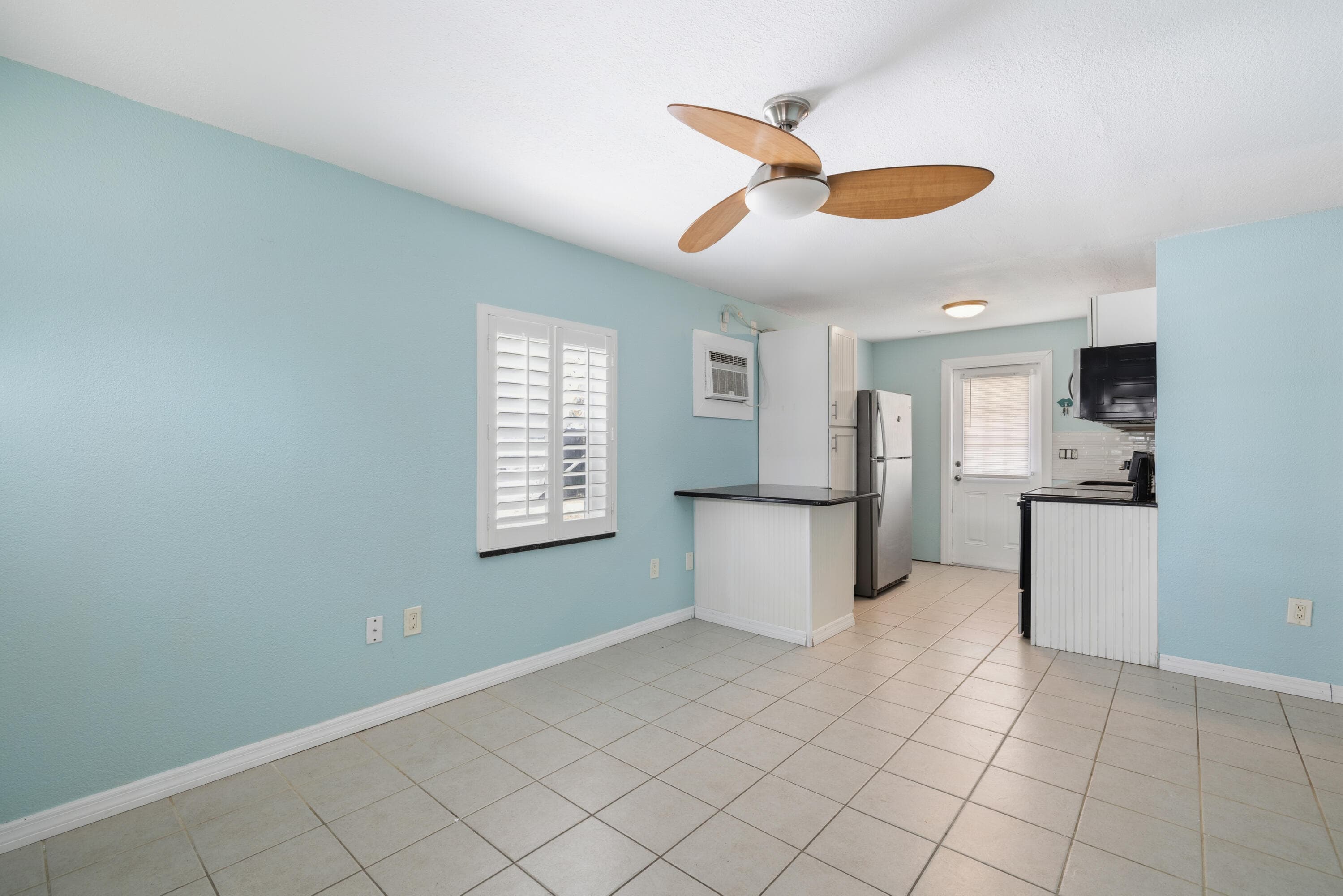 122 Julian Drive, Fort Pierce, FL 34946 — photo 4 of 33