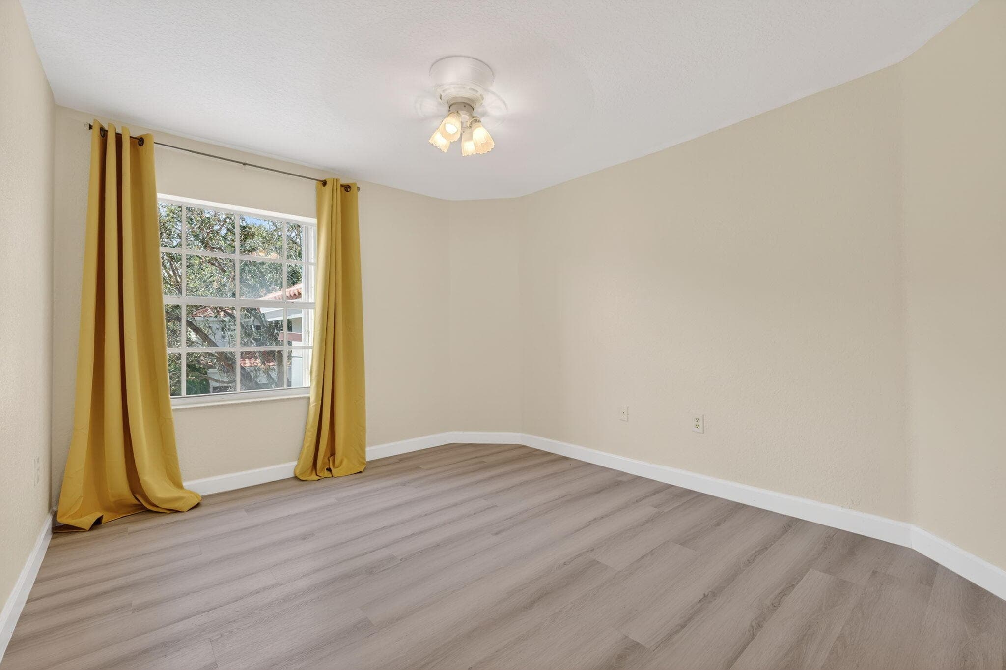 1055 NW 117th Avenue, Coral Springs, FL 33071 — photo 36 of 68