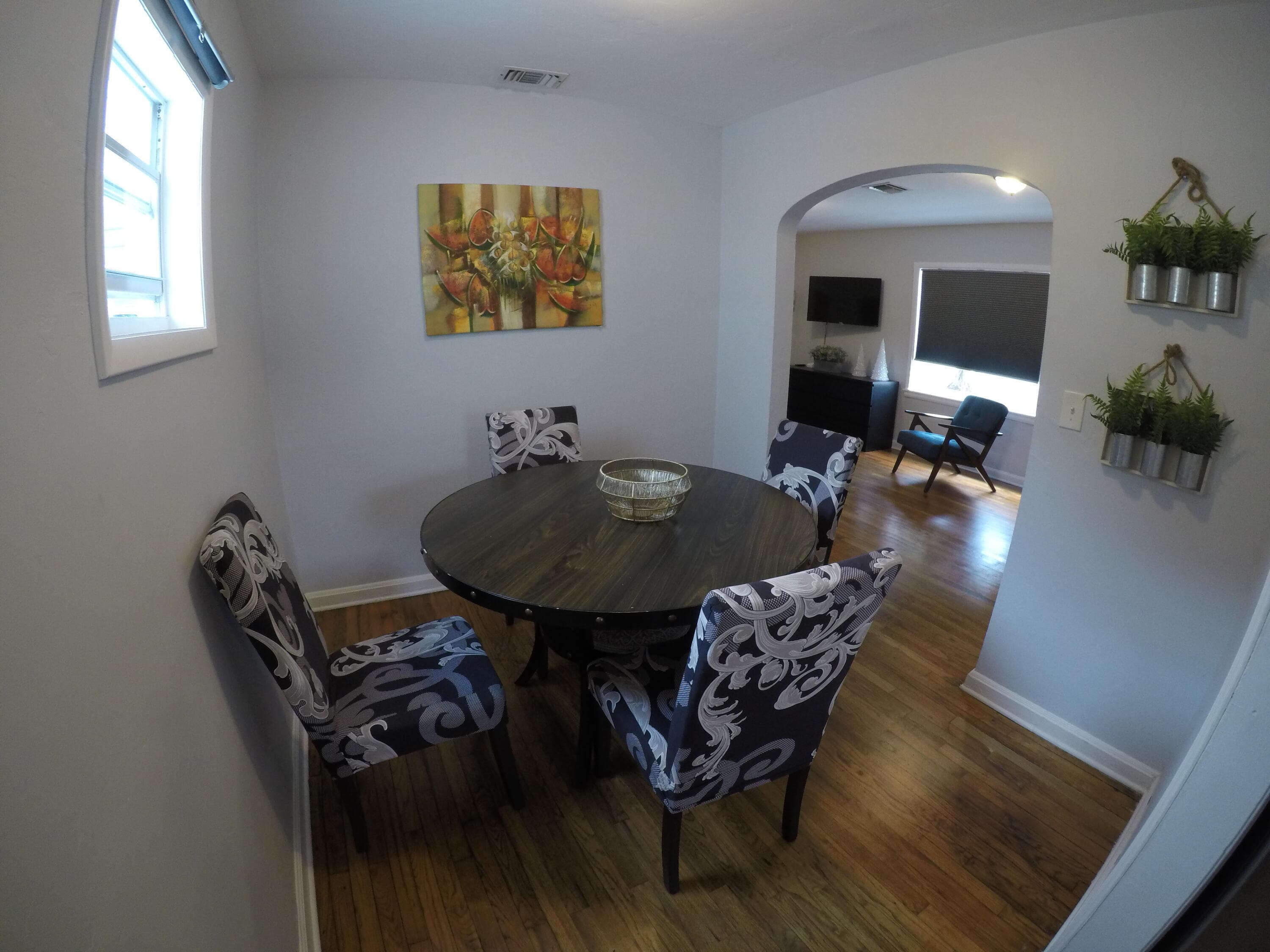 732 Highland Drive, West Palm Beach, FL 33405 — photo 5 of 15
