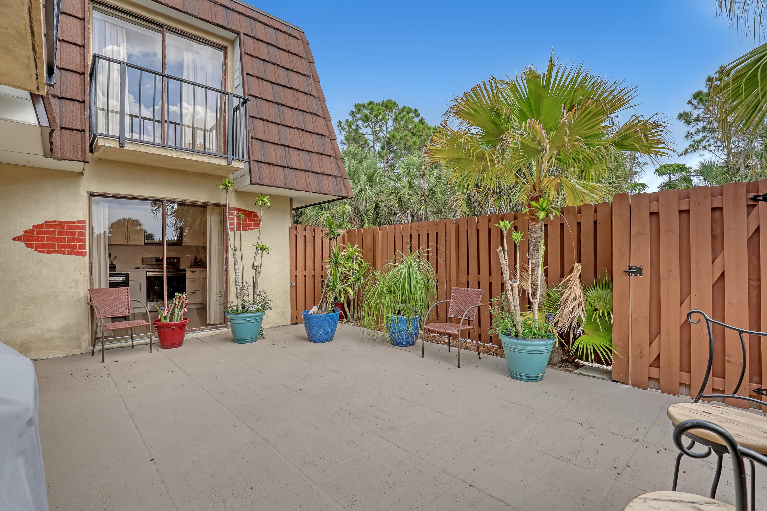 5808 SE Riverboat Drive 304, Stuart, FL 34997 — photo 2 of 36