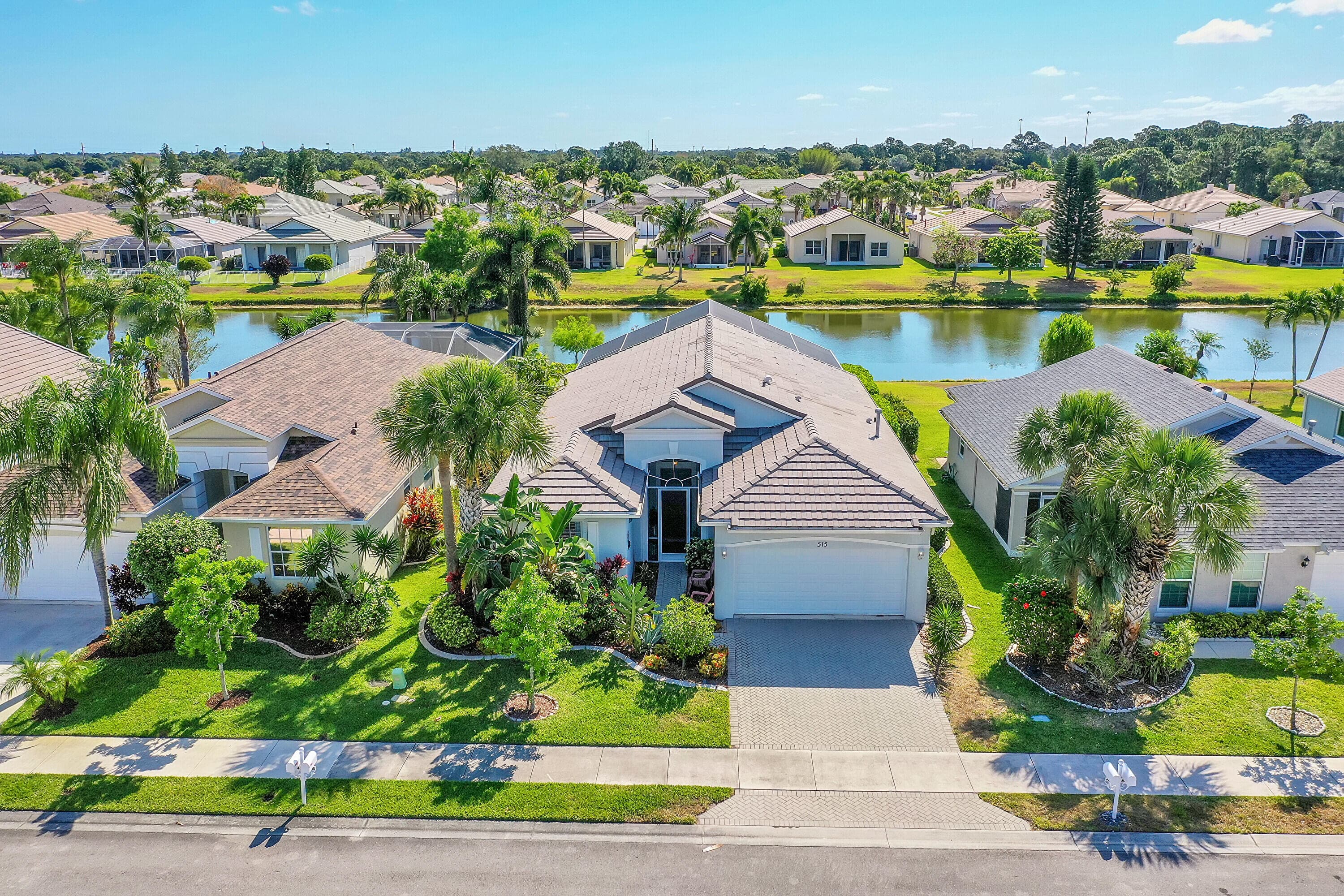 515 SW Indian Key Drive, Port St. Lucie, FL 34986 — photo 2 of 41