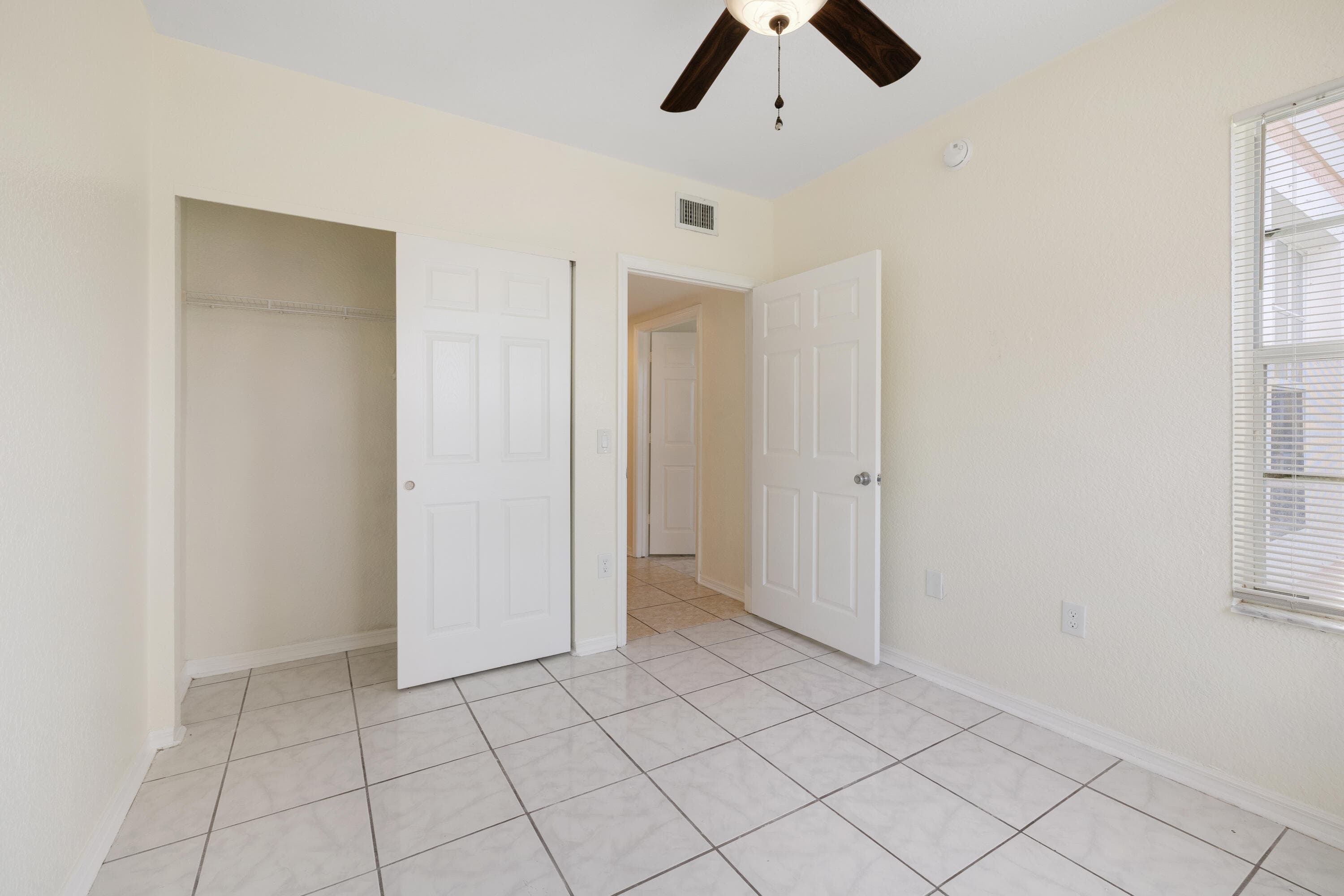 1307 Belmont Lane 1307, North Lauderdale, FL 33068 — photo 12 of 23
