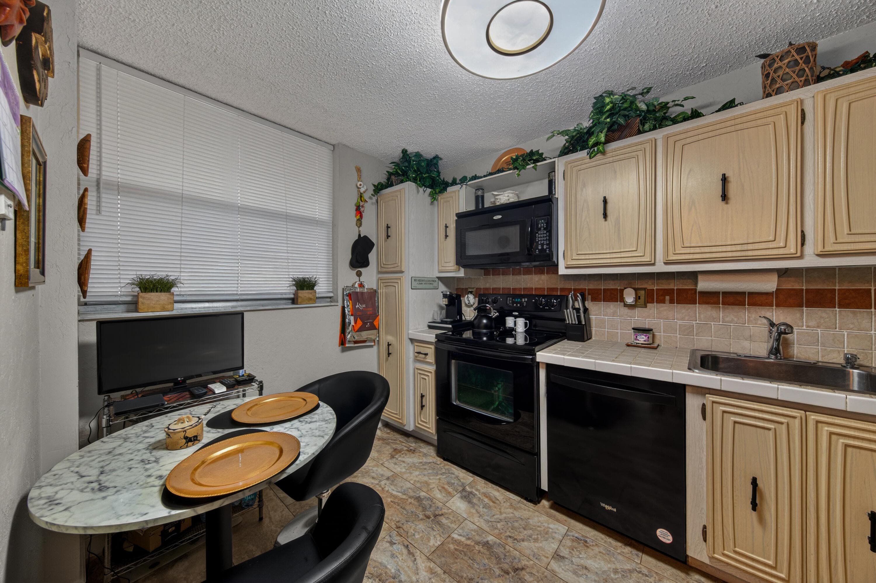 3671 Environ Boulevard 169, Lauderhill, FL 33319 — photo 18 of 47