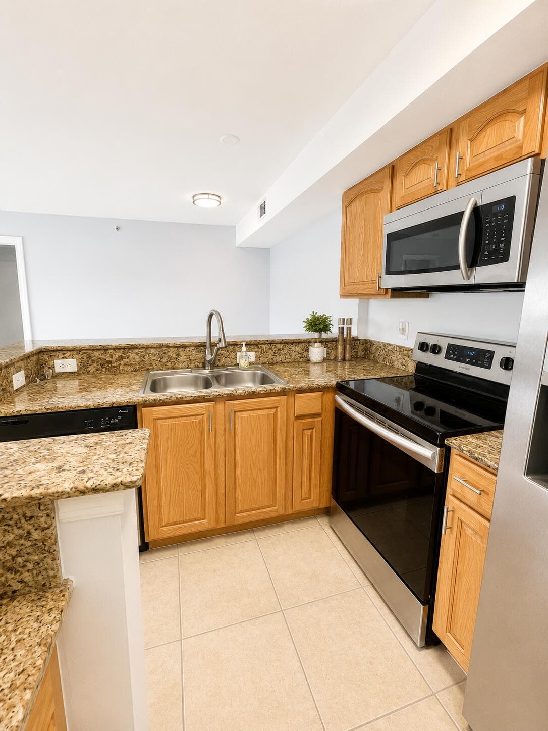 281 SW Palm Drive Unit 106, Port St. Lucie, FL 34986 — photo 3 of 20