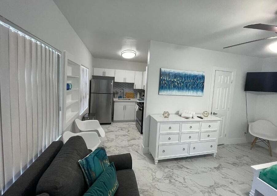 201 S Ocean Boulevard 7, Boca Raton, FL 33432 — photo 1 of 6
