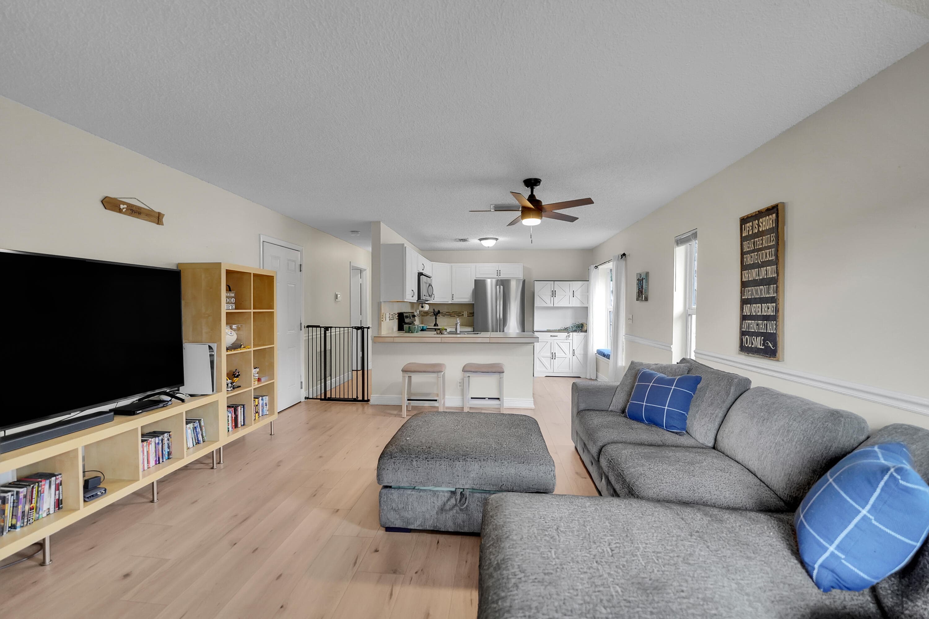 10359 Boynton Pl Circle, Boynton Beach, FL 33437 — photo 7 of 34