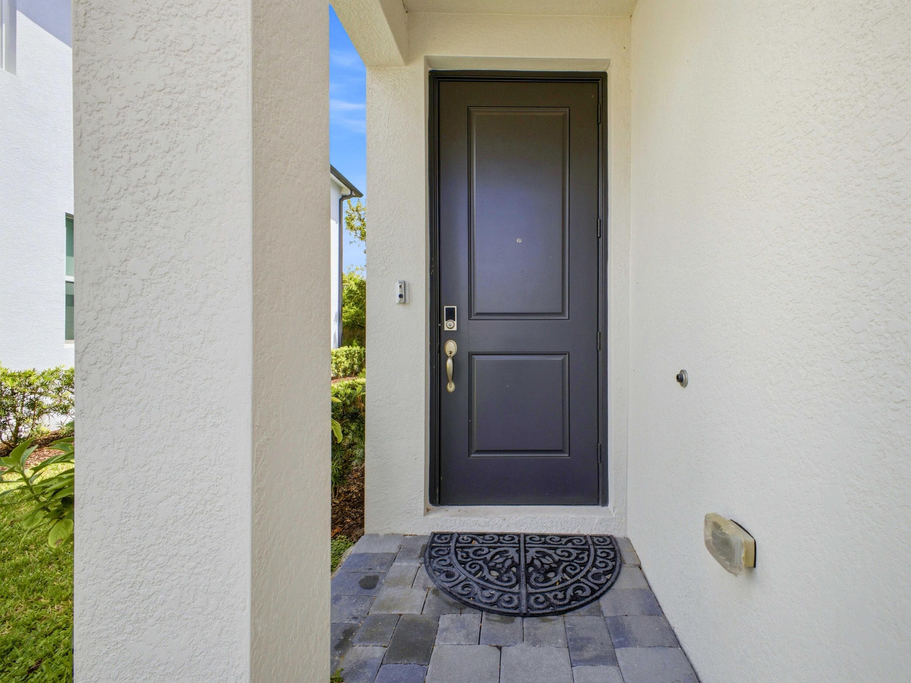 5720 Mentmore Drive, West Palm Beach, FL 33407 — photo 3 of 51