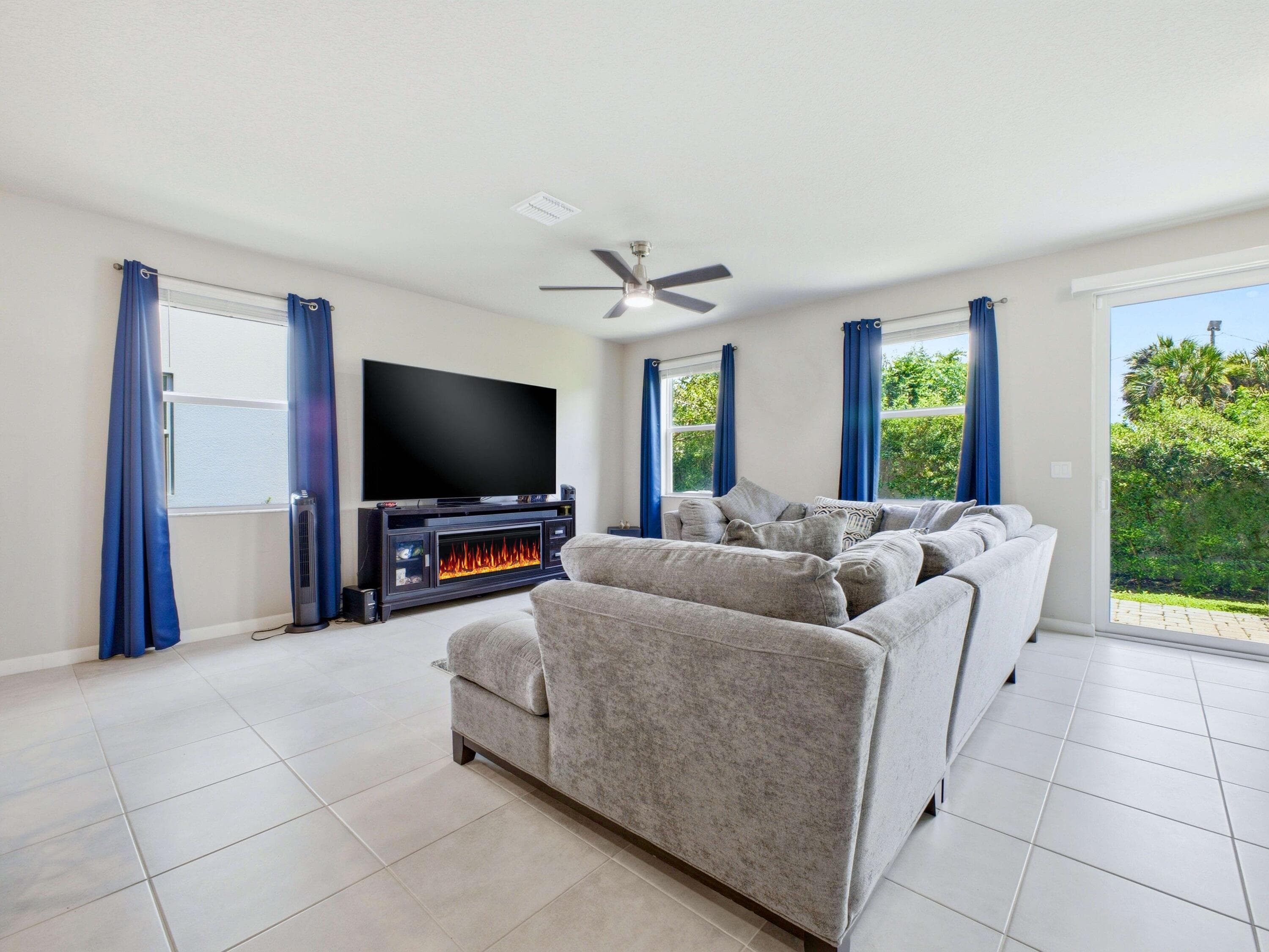 5720 Mentmore Drive, West Palm Beach, FL 33407 — photo 11 of 51