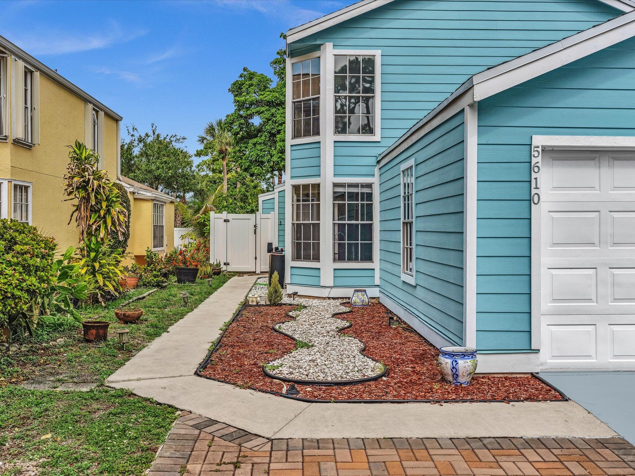 5610 Dewberry Way, West Palm Beach, FL 33415 — photo 3 of 47