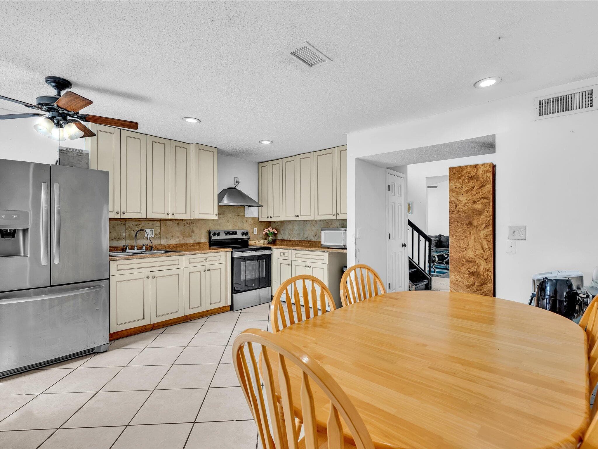 5610 Dewberry Way, West Palm Beach, FL 33415 — photo 18 of 47