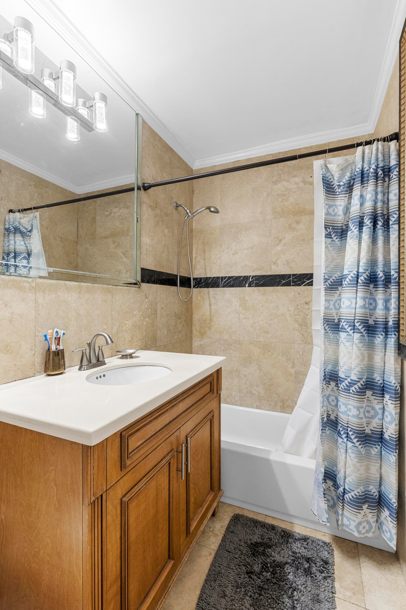 321 N 72nd Terrace, Hollywood, FL 33024 — photo 8 of 27