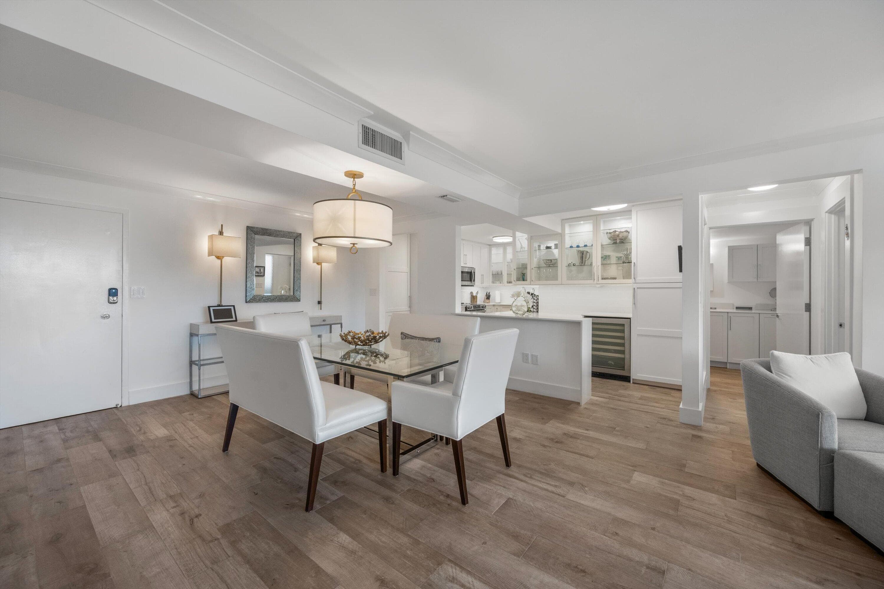2773 S Ocean Boulevard 410, Palm Beach, FL 33480 — photo 3 of 26