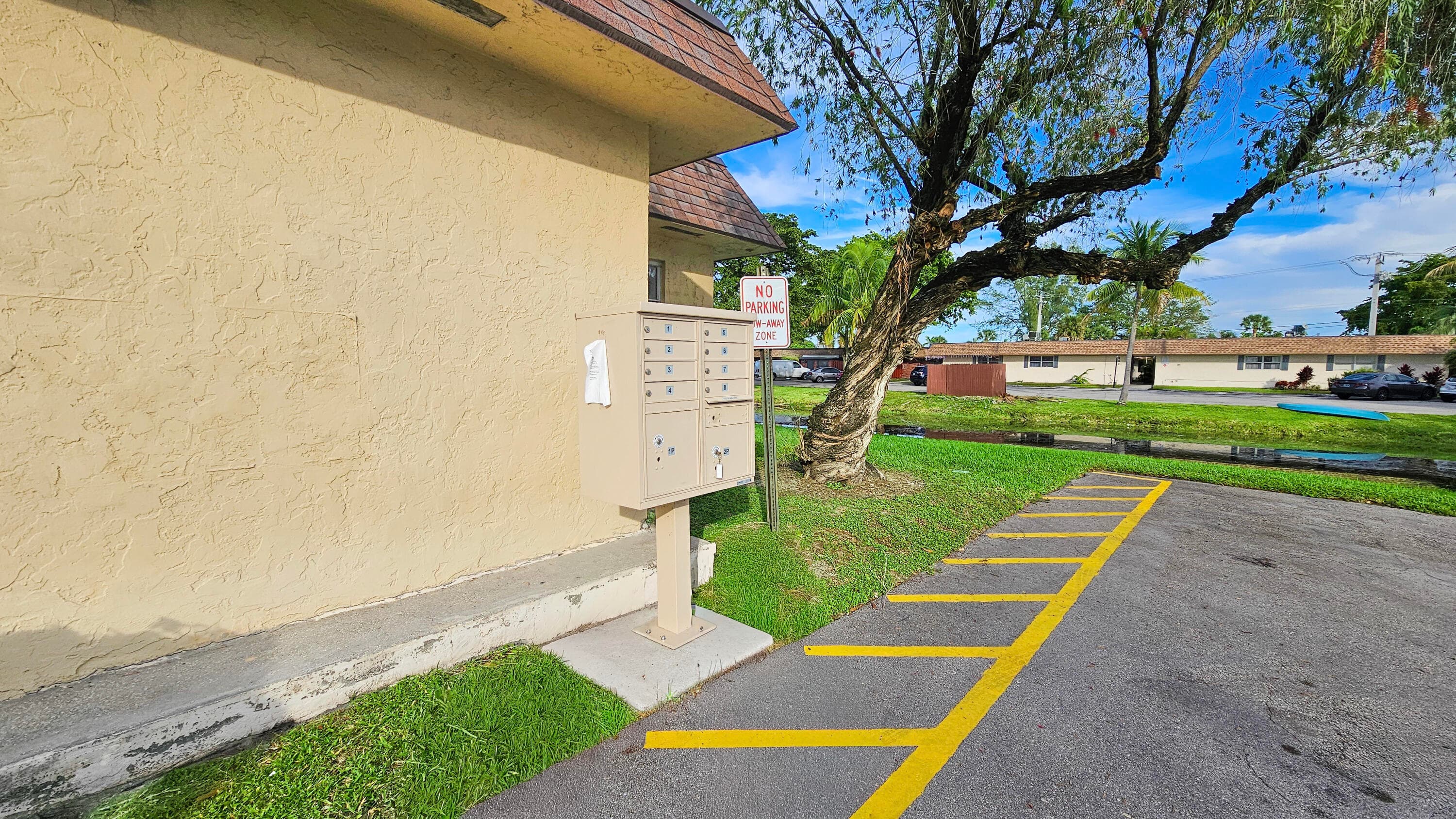416 Lakeside Drive 129, Margate, FL 33063 — photo 12 of 25