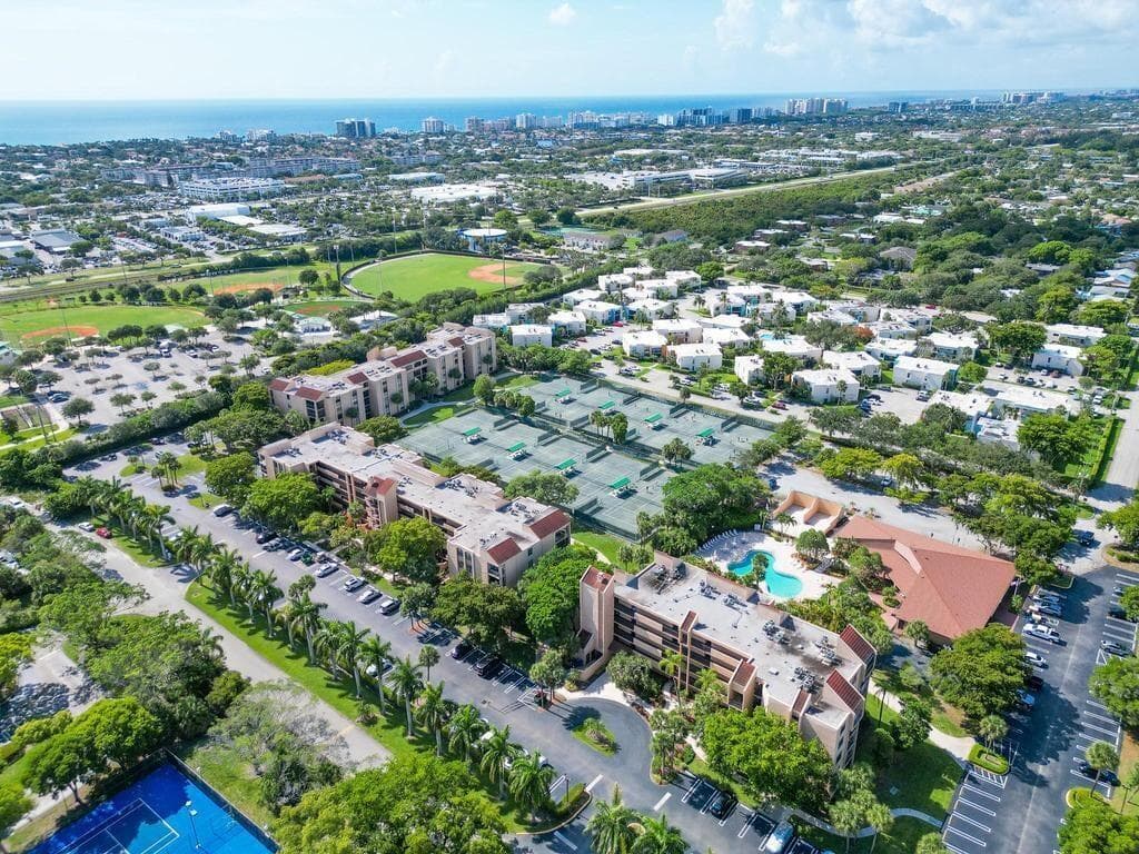450 Egret Circle 9207, Delray Beach, FL 33444 — photo 40 of 42
