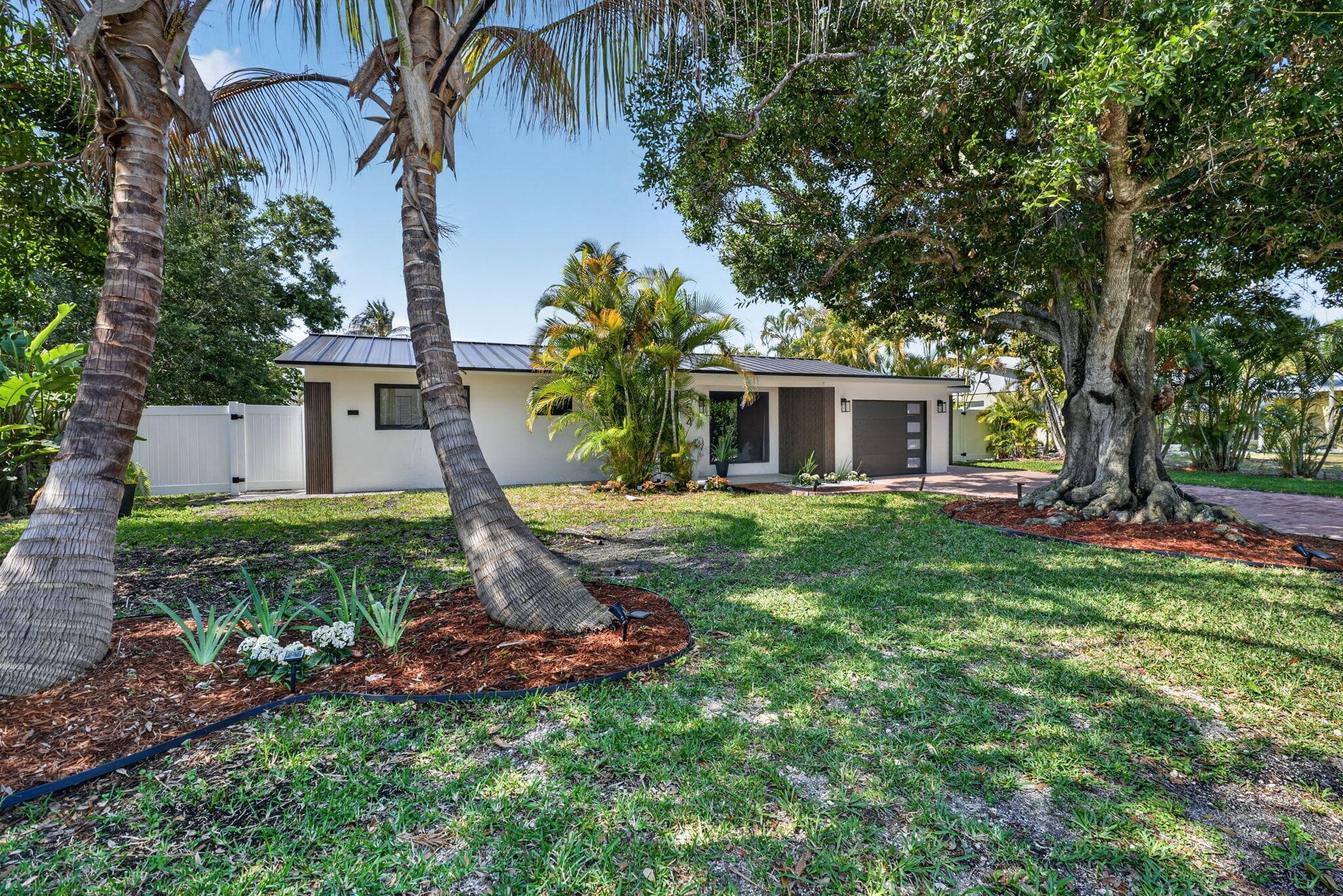 454 Dover Road, Jupiter, FL 33469 — photo 2 of 59