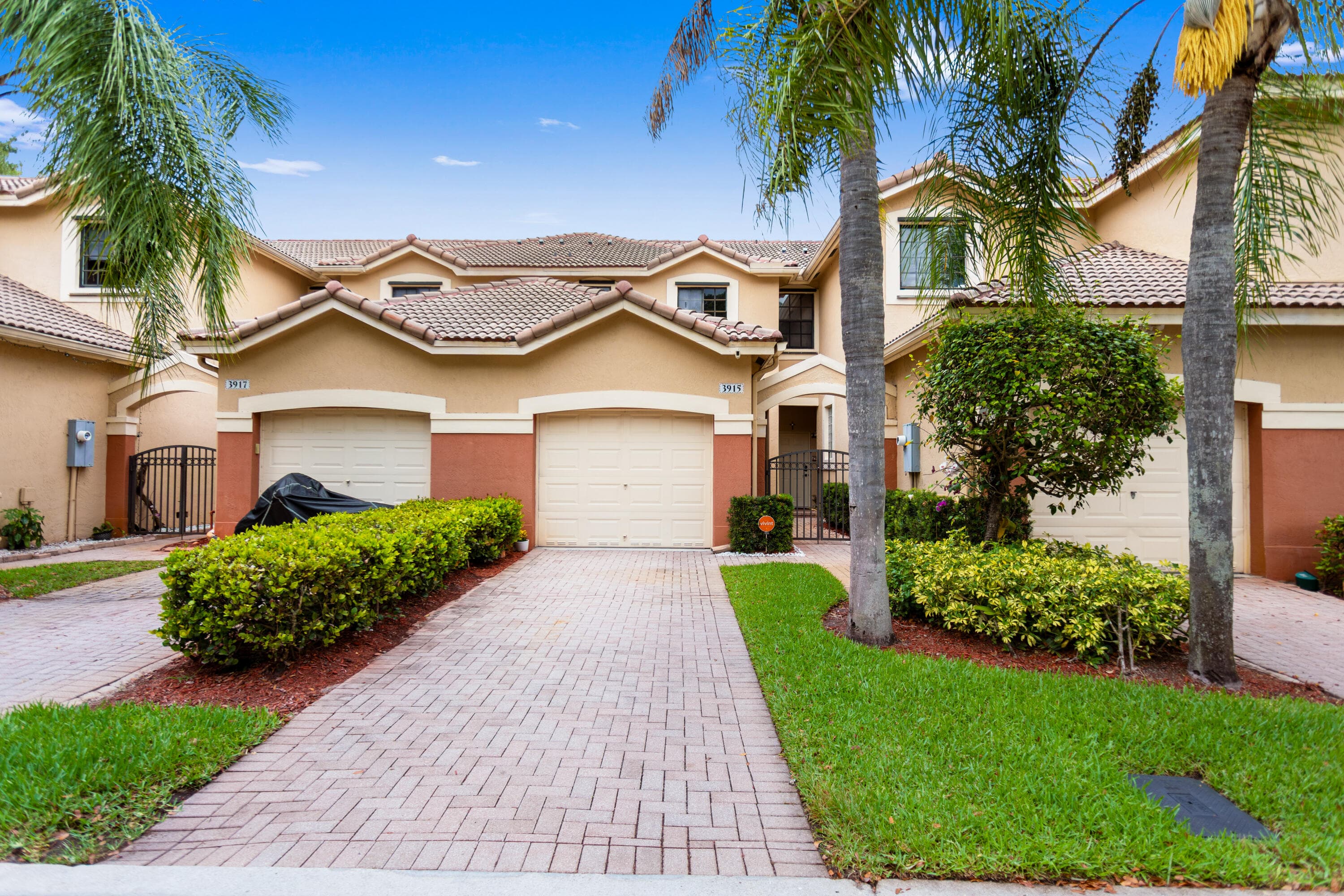 3915 Vista Grove Lane, Weston, FL 33332 — photo 4 of 49