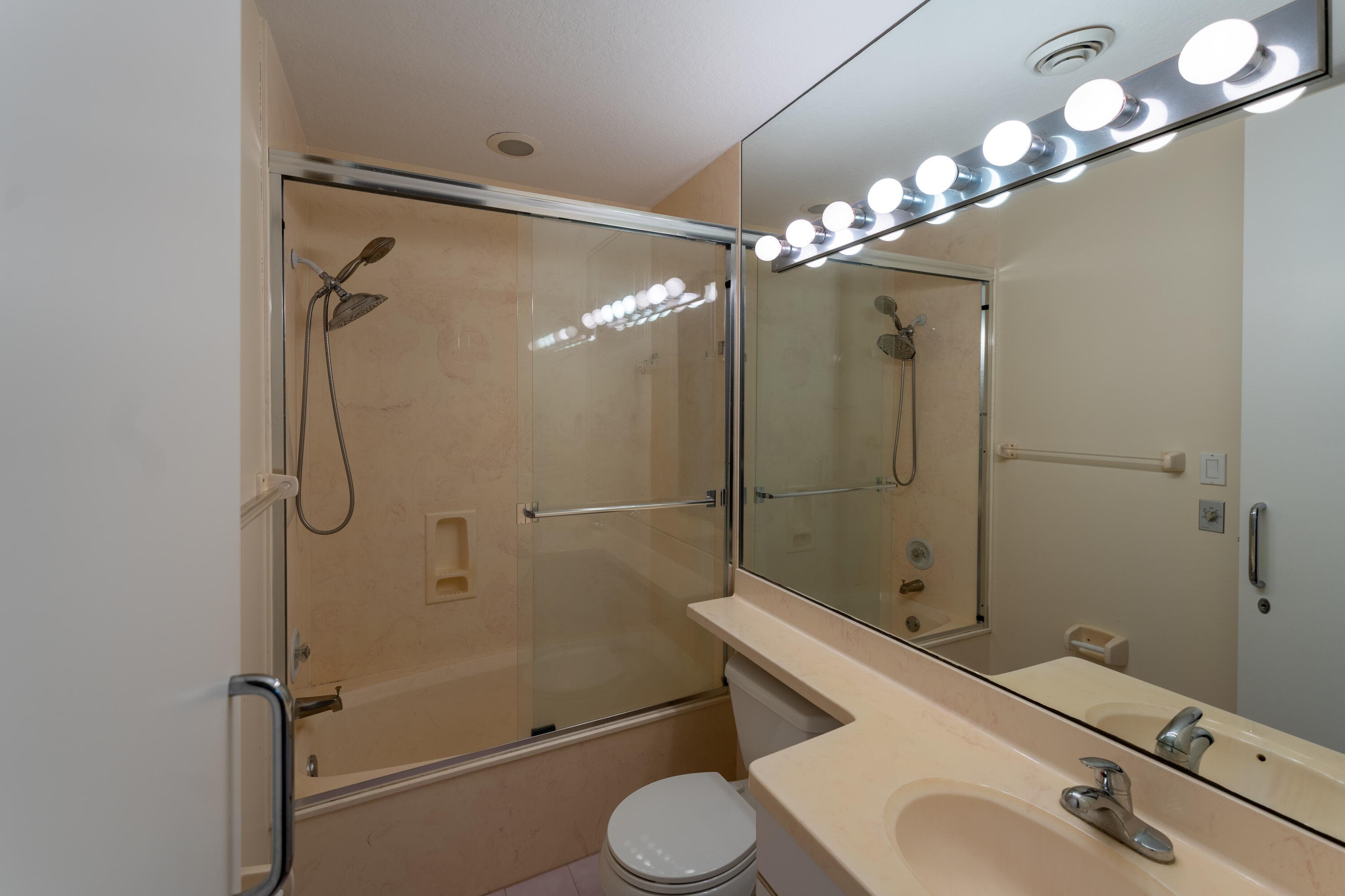 8902 SE Marina Bay Drive, Hobe Sound, FL 33455 — photo 26 of 82