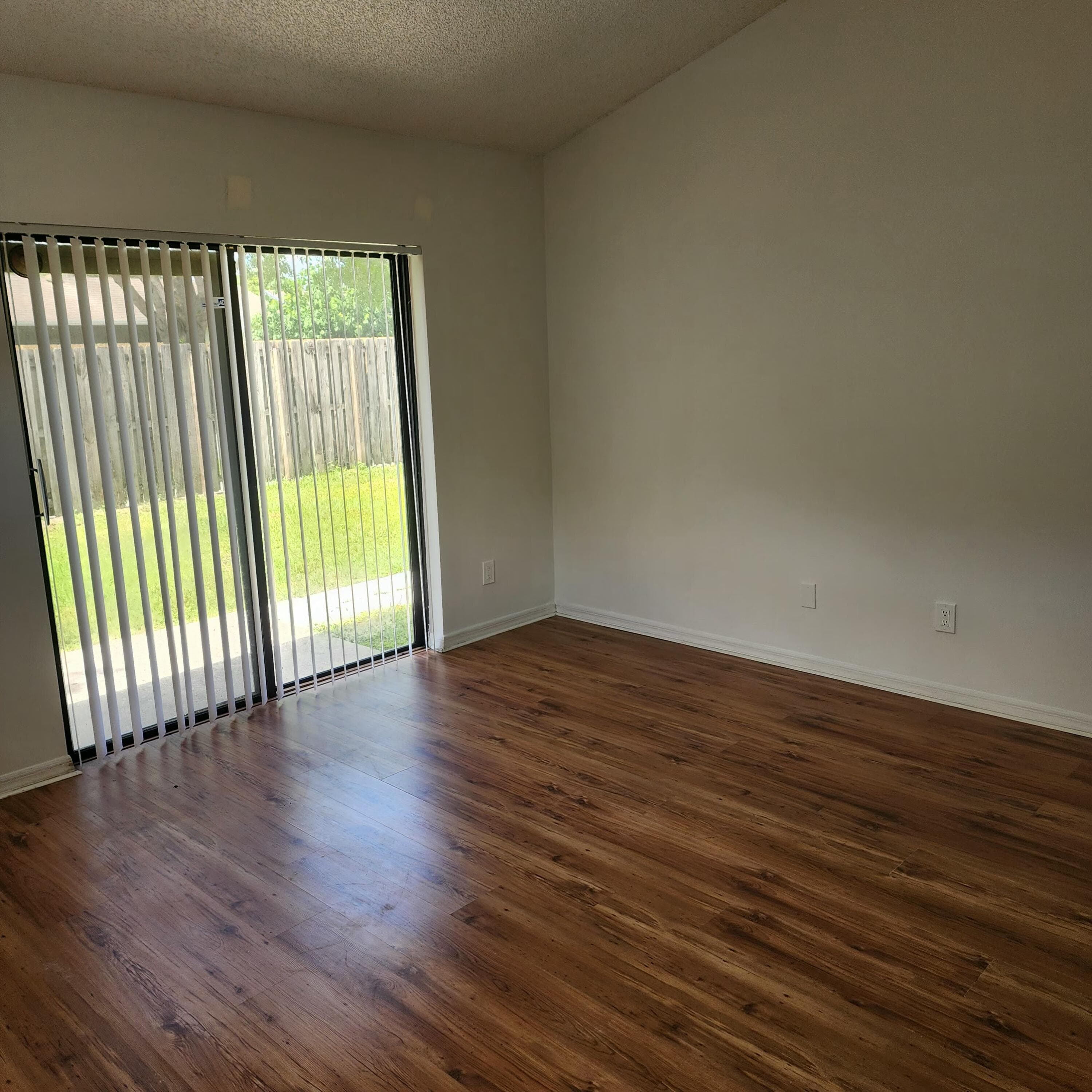 9915 NW 41st Court 9915, Sunrise, FL 33351 — photo 13 of 27