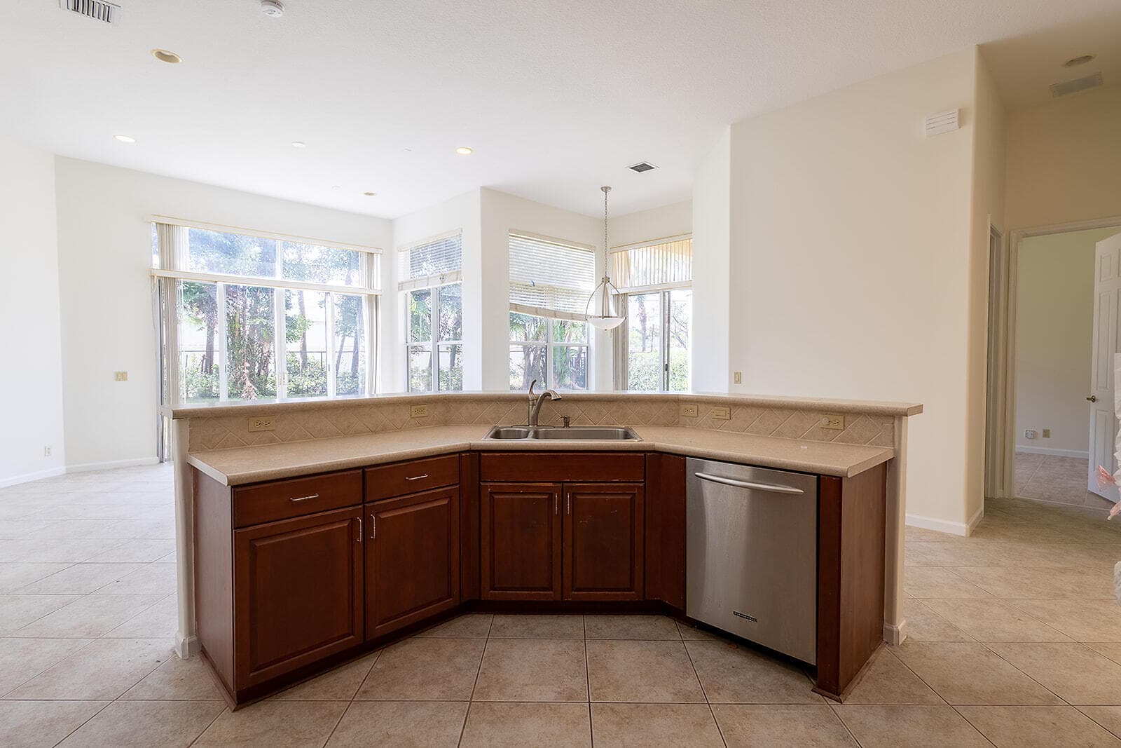 6428 Garden Court, West Palm Beach, FL 33411 — photo 22 of 44
