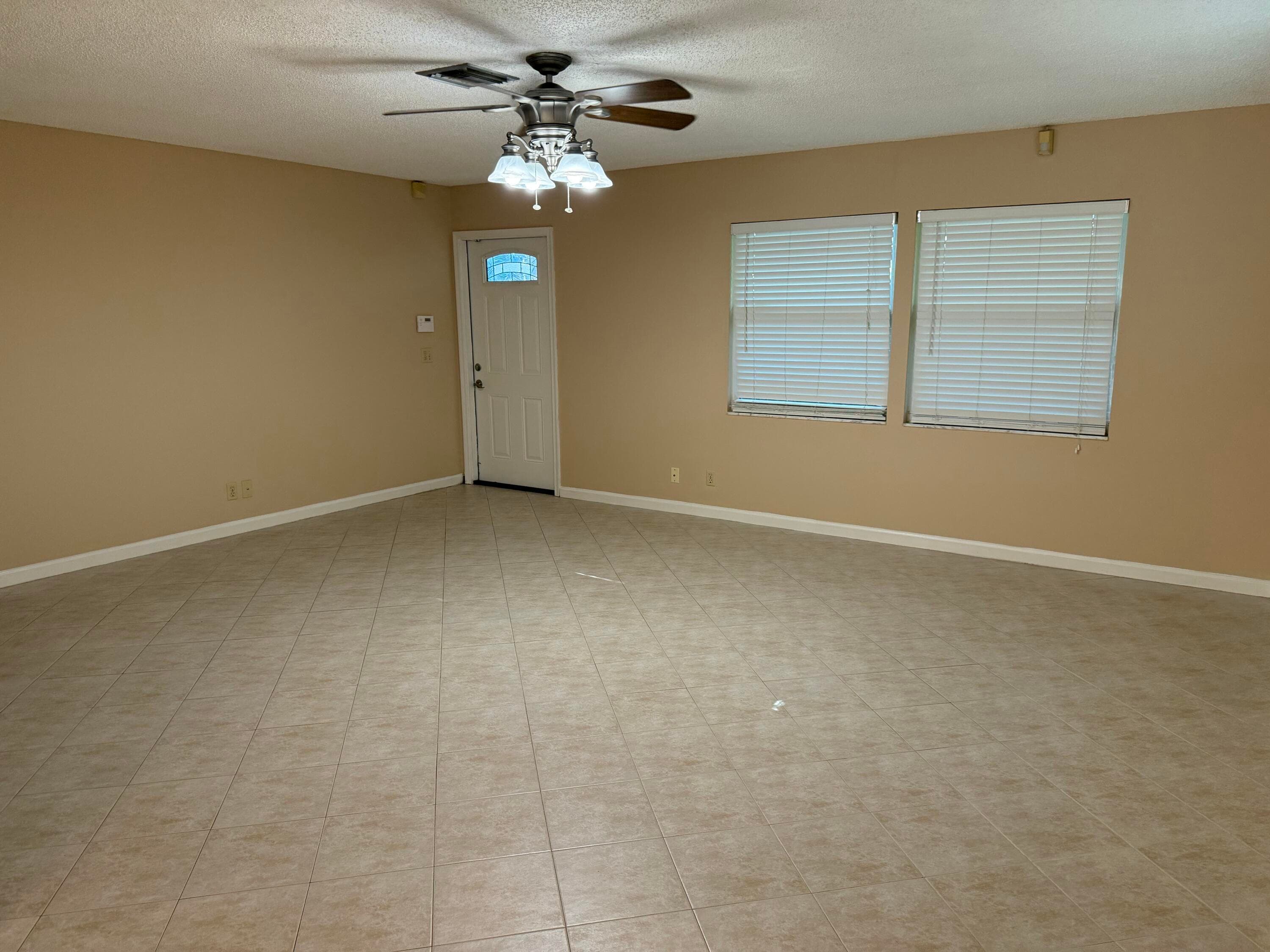 9129 W Highland Pines Boulevard, Palm Beach Gardens, FL 33418 — photo 22 of 22