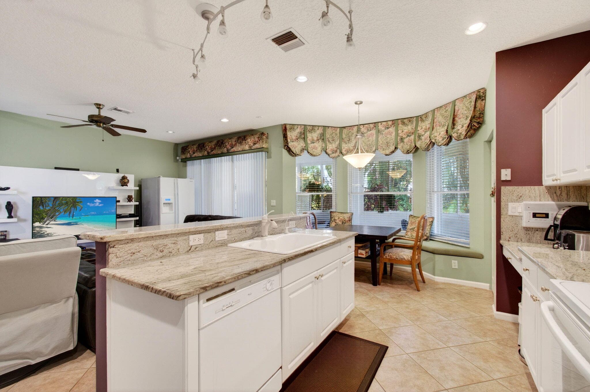 6453 Emerald Breeze Way, Boynton Beach, FL 33437 — photo 16 of 68