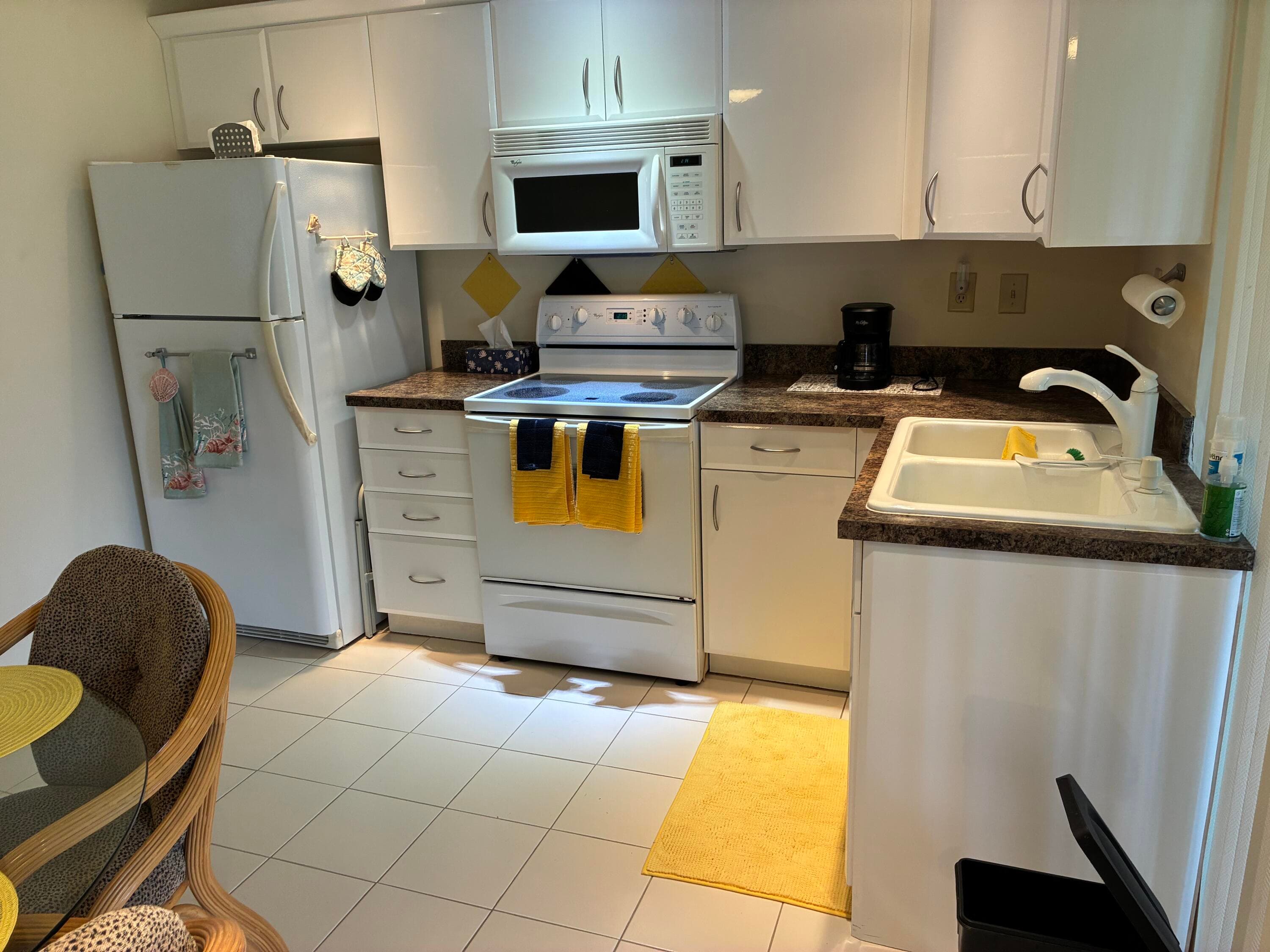7304 NW 57th Drive, Tamarac, FL 33321 — photo 5 of 13