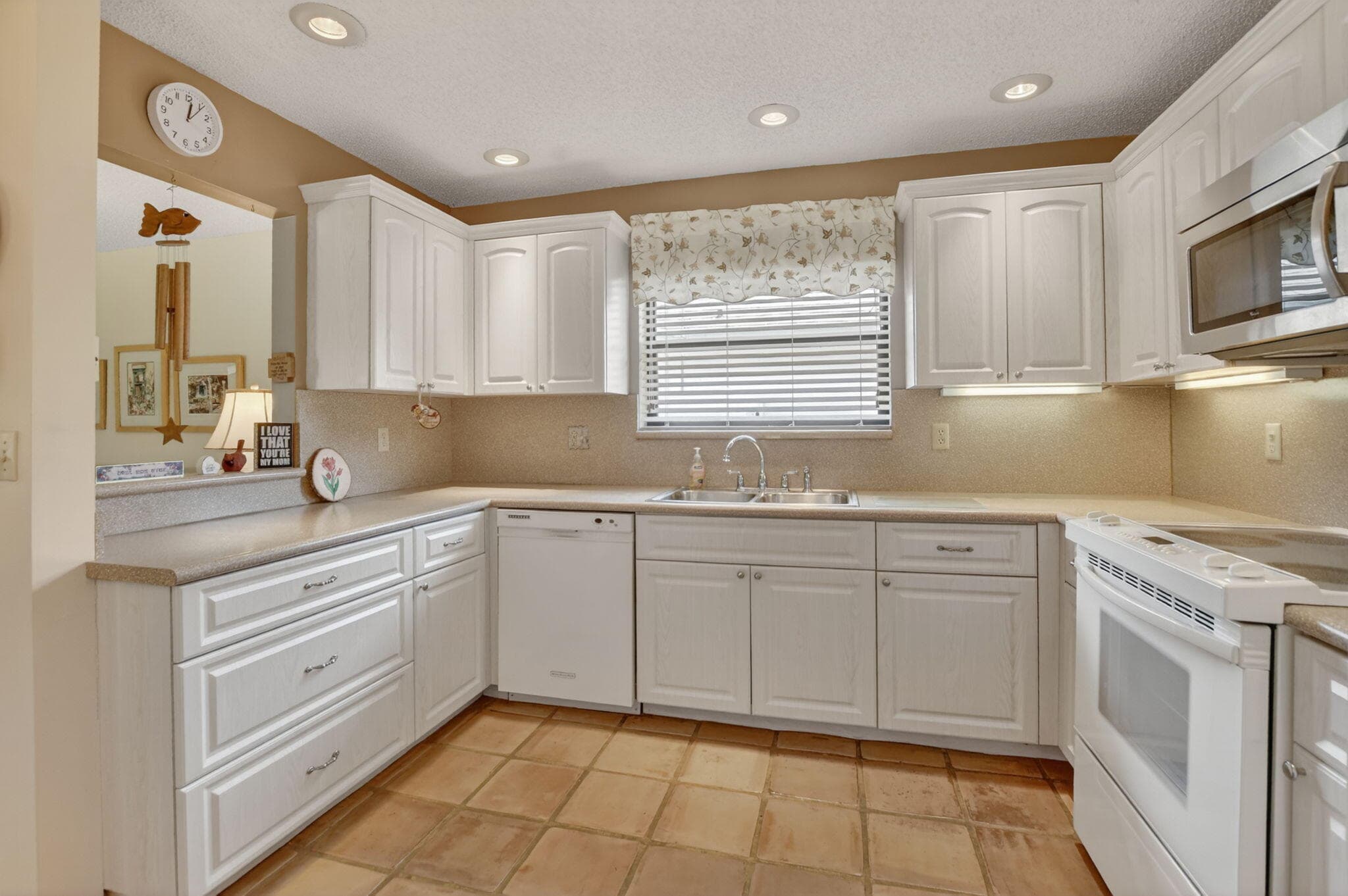 18265 181st Circle S, Boca Raton, FL 33498 — photo 11 of 37