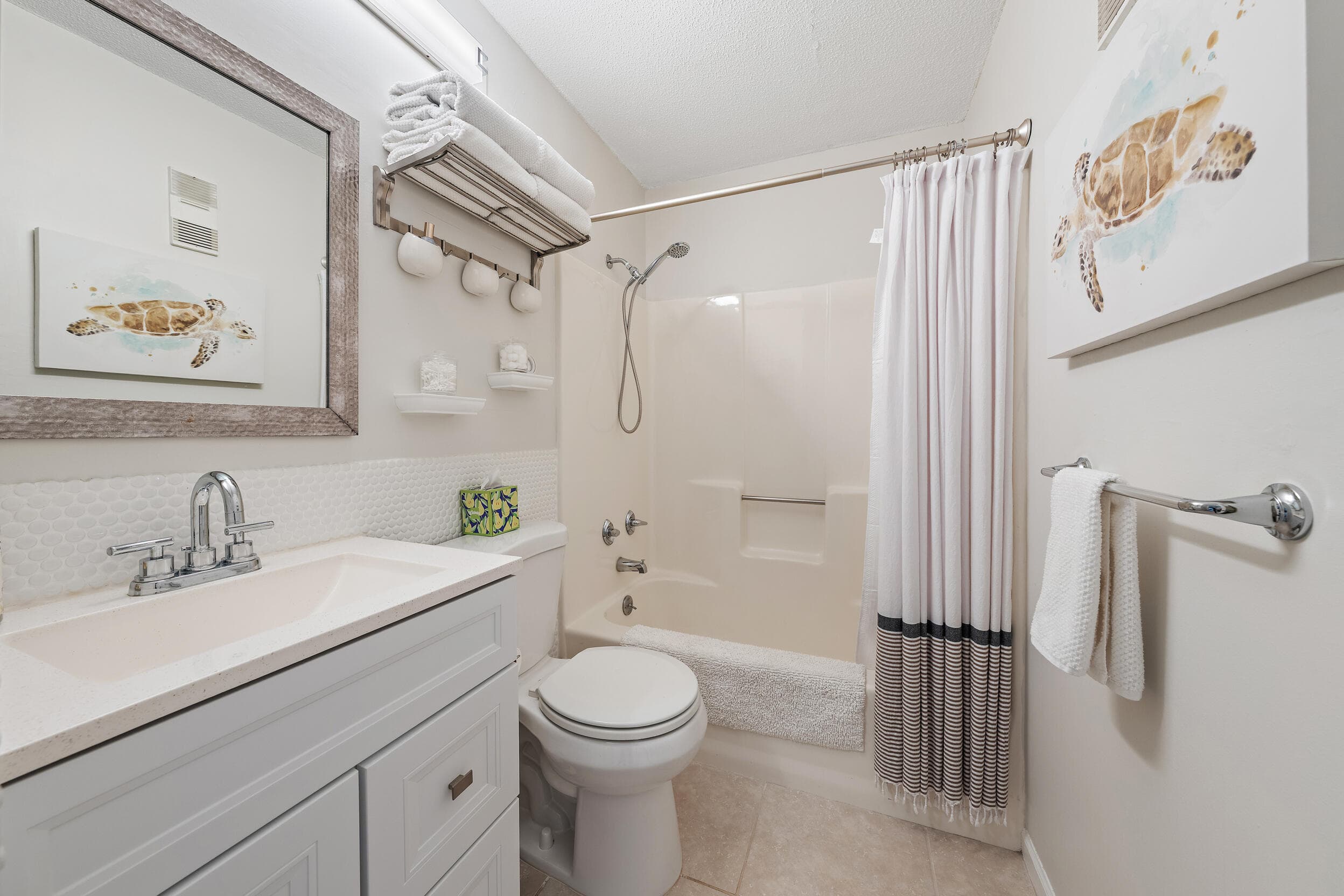 261 Cypress Point Drive, Palm Beach Gardens, FL 33418 — photo 11 of 18