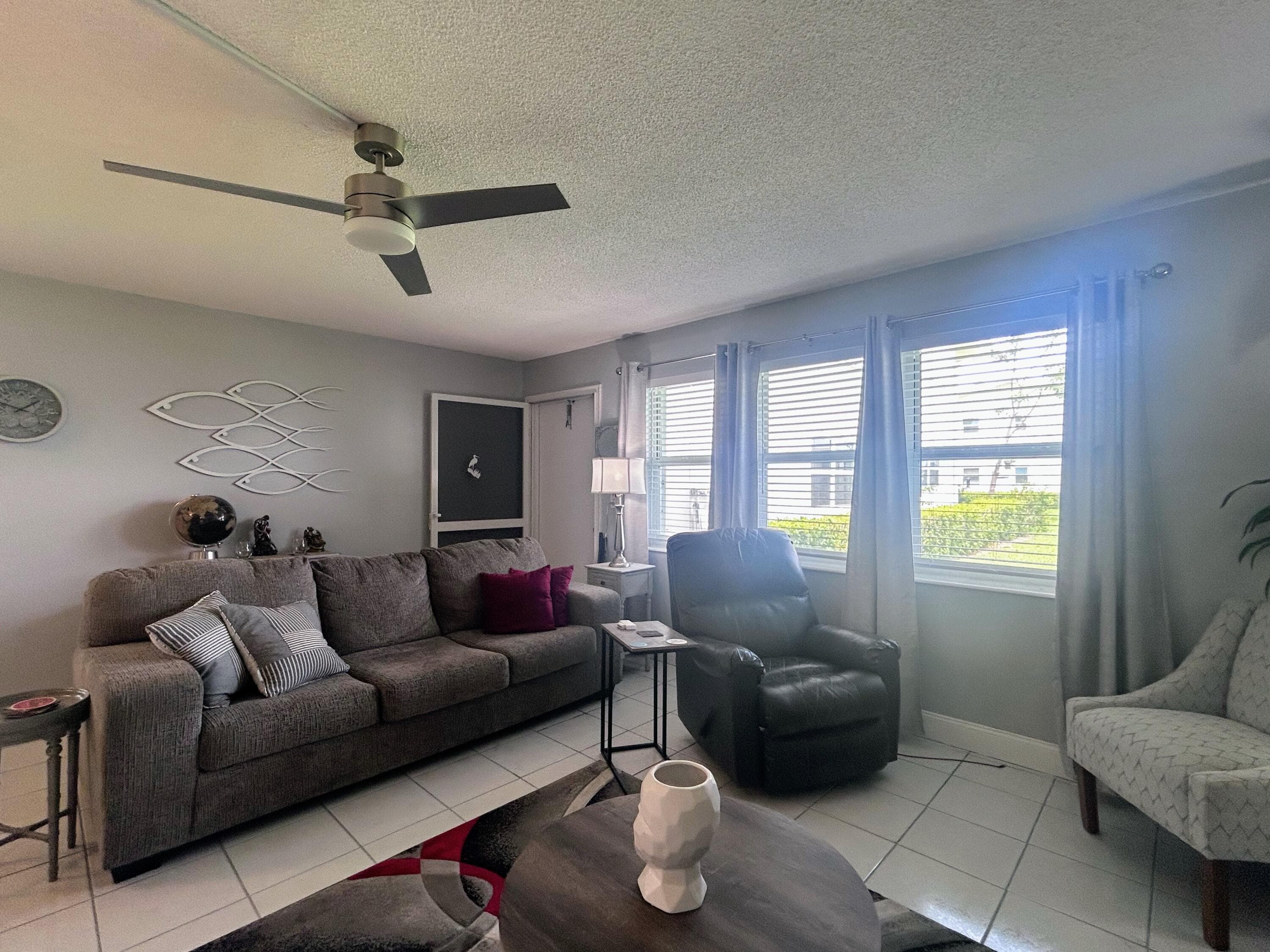 240 W Horizons W 108, Boynton Beach, FL 33435 — photo 3 of 36