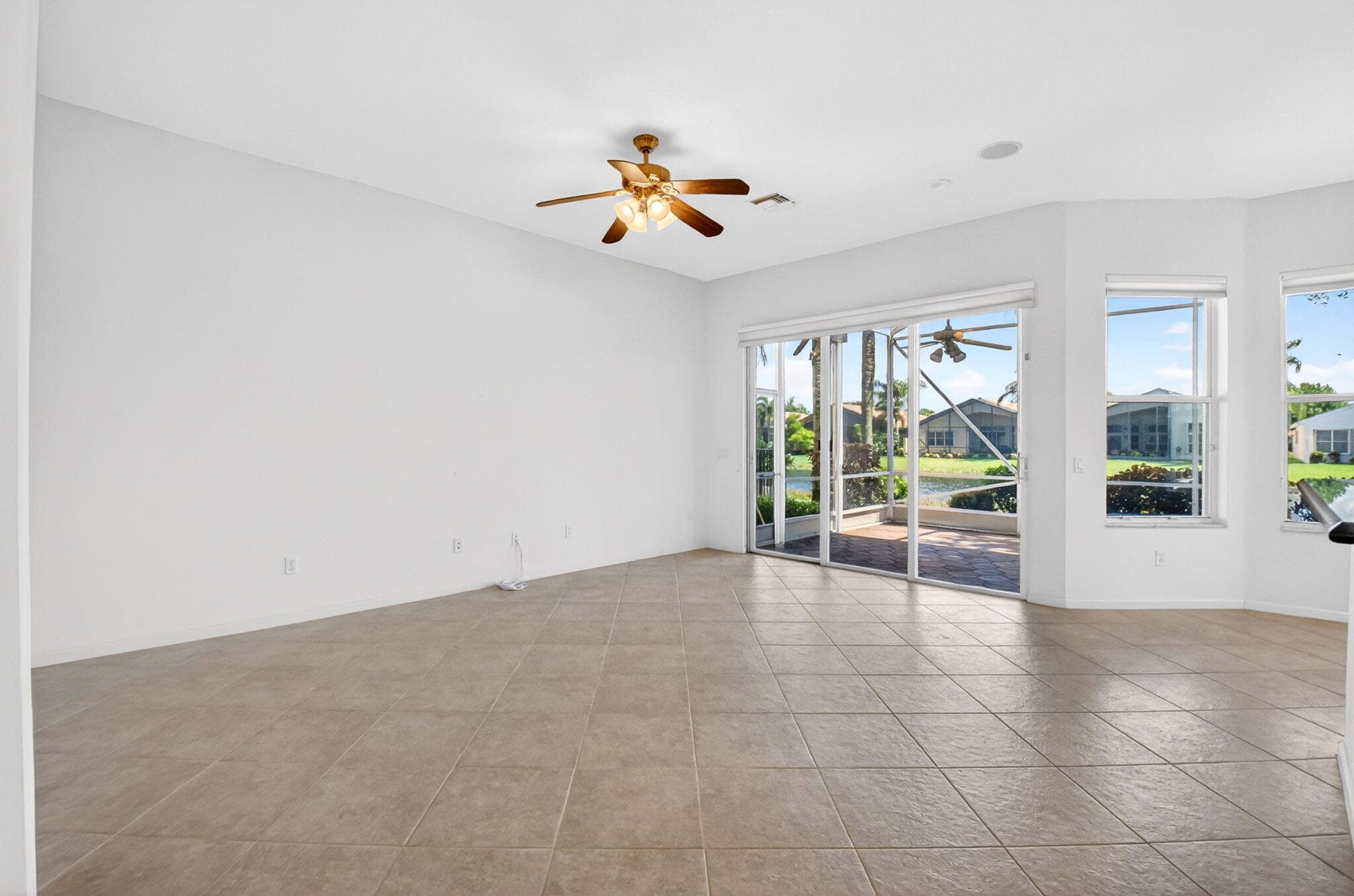 8198 Azure Coast Boulevard, Lake Worth, FL 33467 — photo 11 of 64
