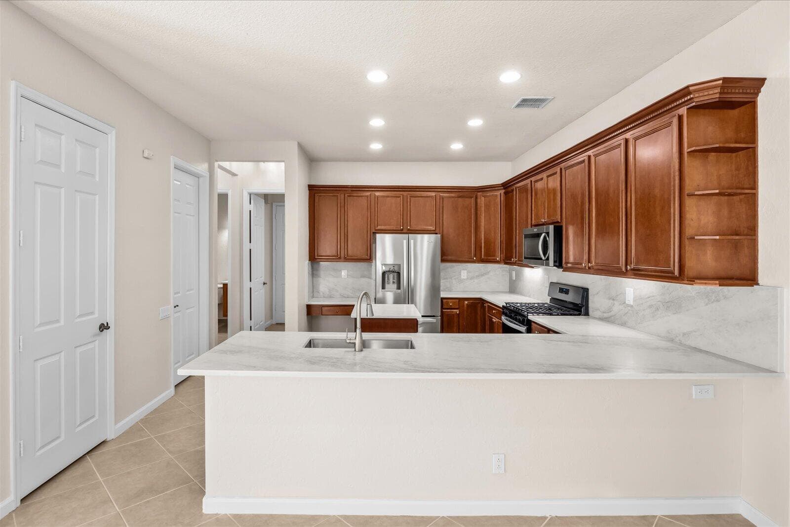 206 Magnolia Lakes Boulevard, Port St. Lucie, FL 34986 — photo 12 of 64