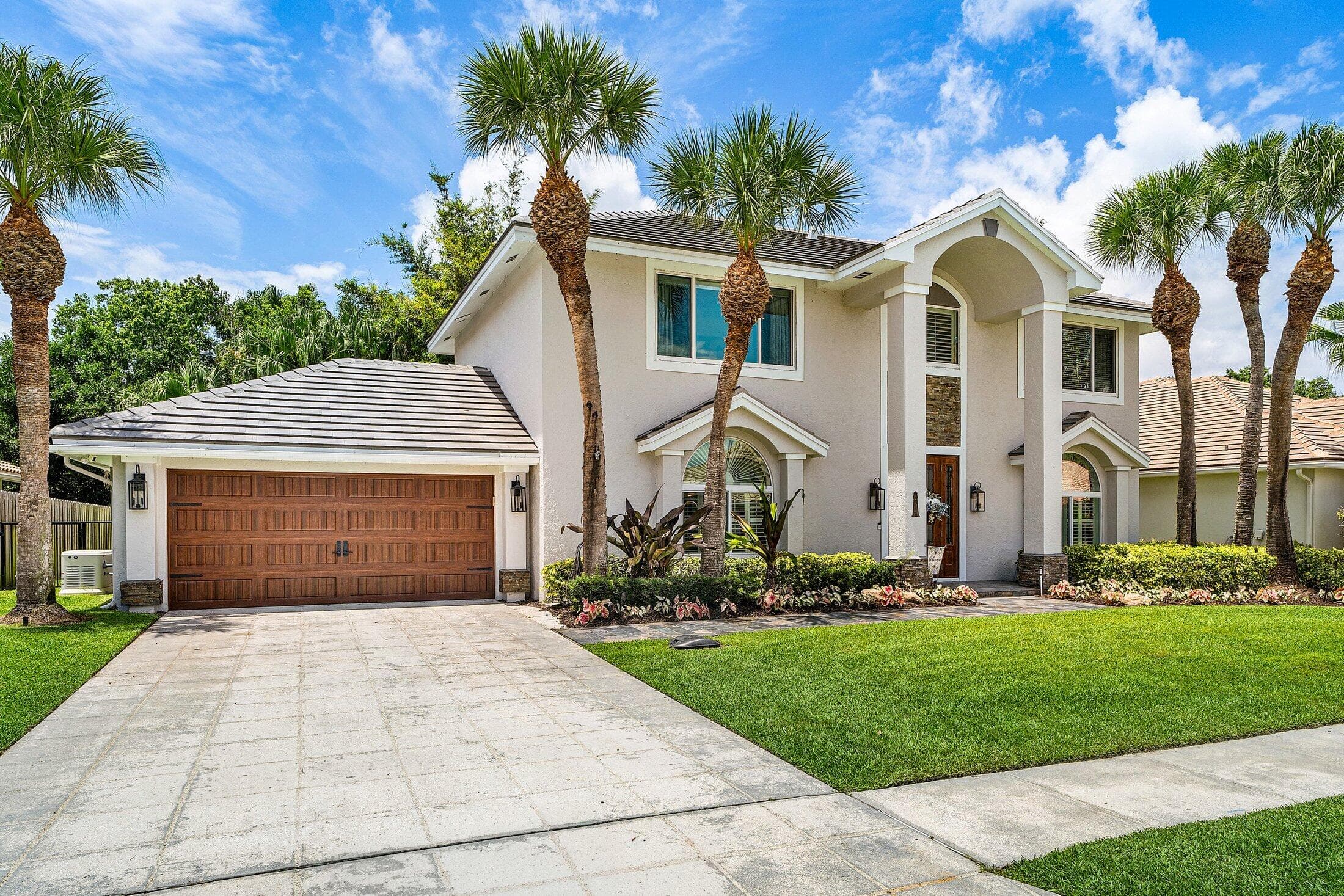 208 Longshore Drive, Jupiter, FL 33458 — photo 3 of 59