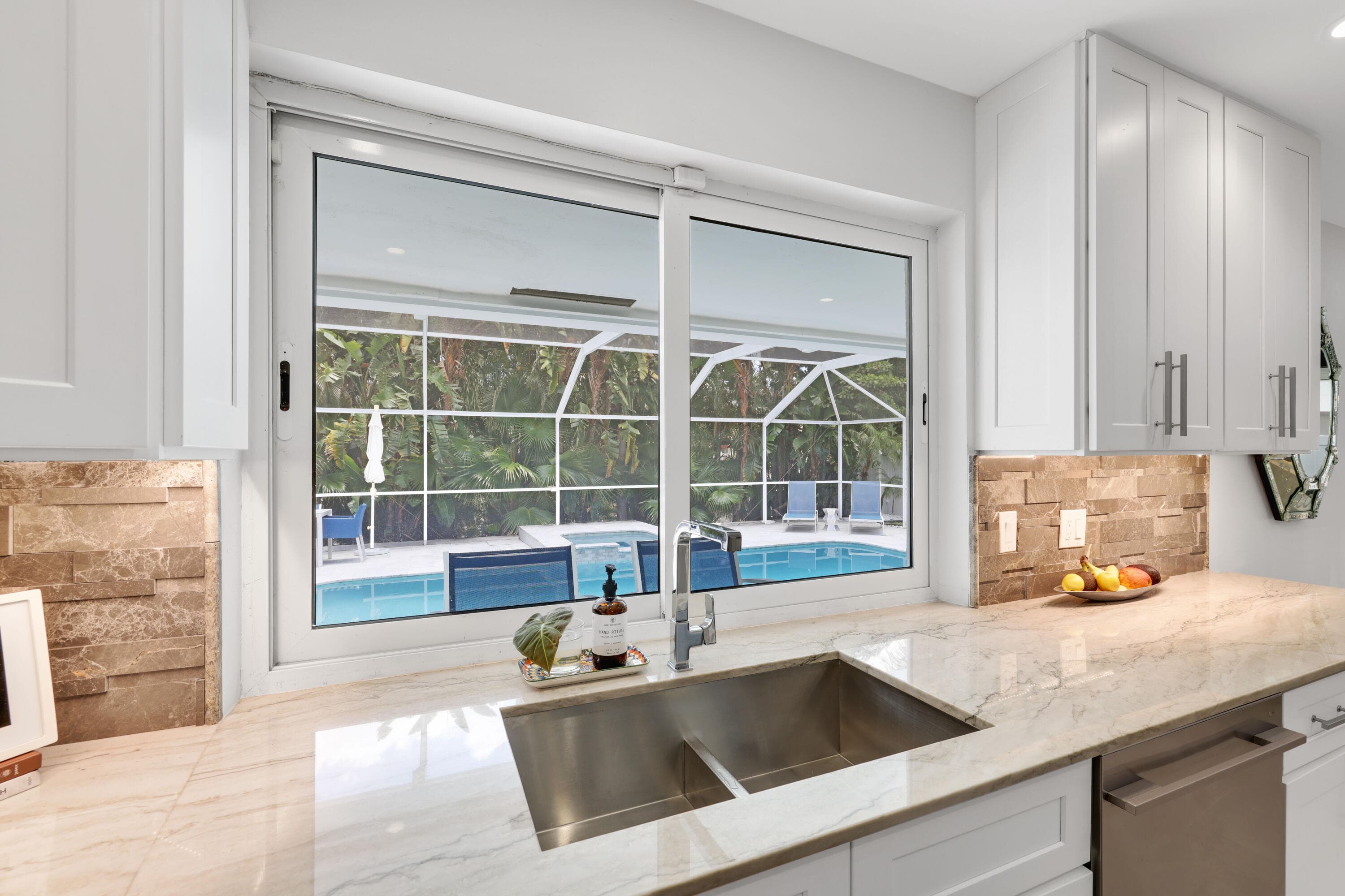 2920 NE 52nd Street, Fort Lauderdale, FL 33308 — photo 25 of 48