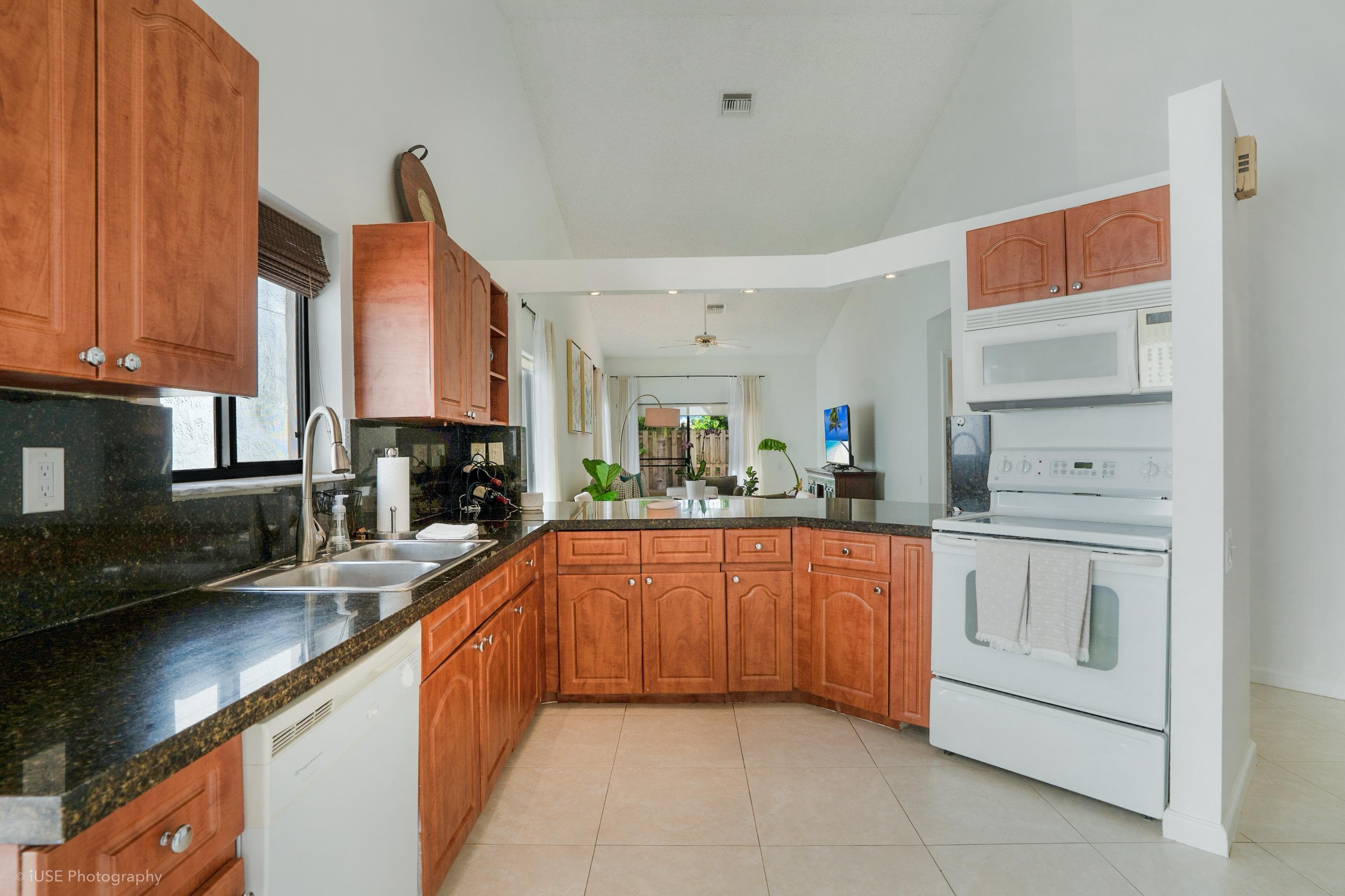21712 Wapford Way, Boca Raton, FL 33486 — photo 5 of 23