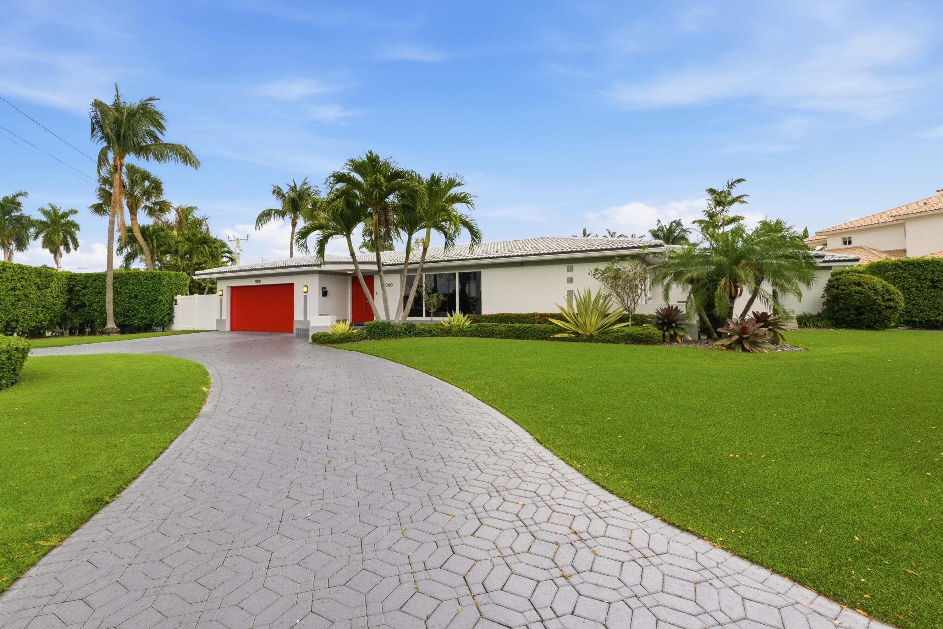 5900 Bayview Drive, Fort Lauderdale, FL 33308 — photo 4 of 51