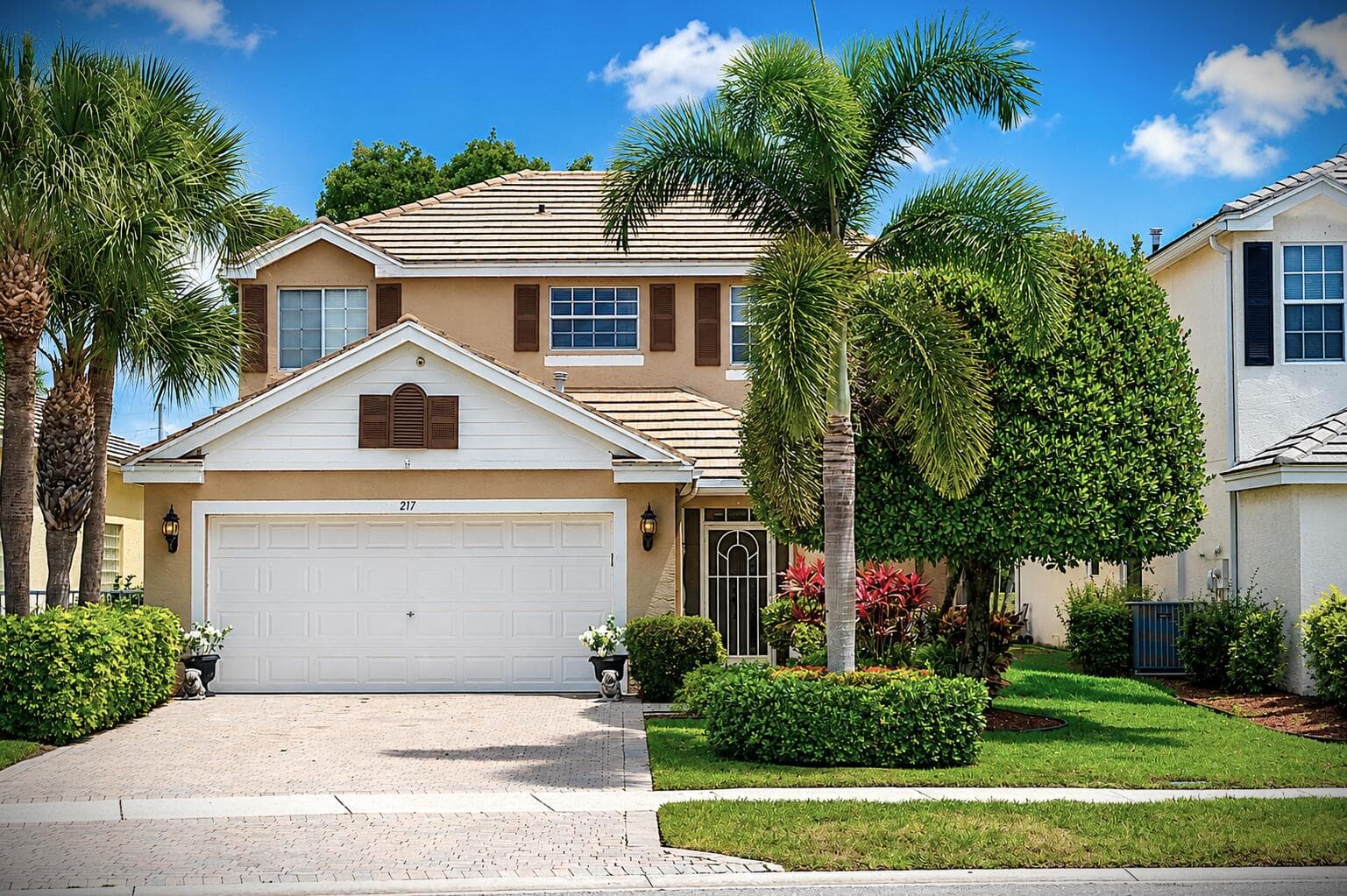 217 Berenger Walk, Royal Palm Beach, FL 33414 — photo